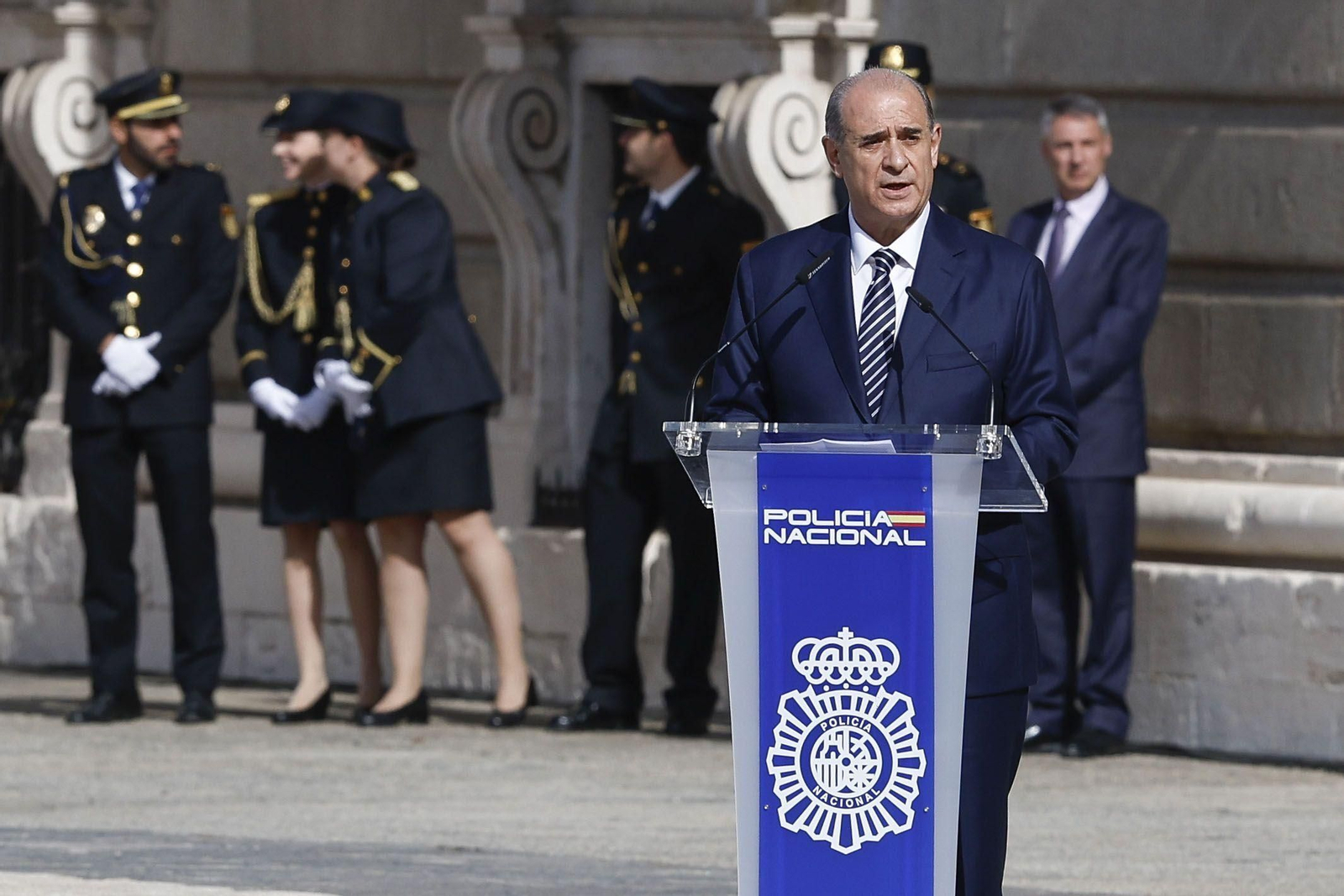 Los Reyes presiden los actos del bicentenario de la Policía Nacional