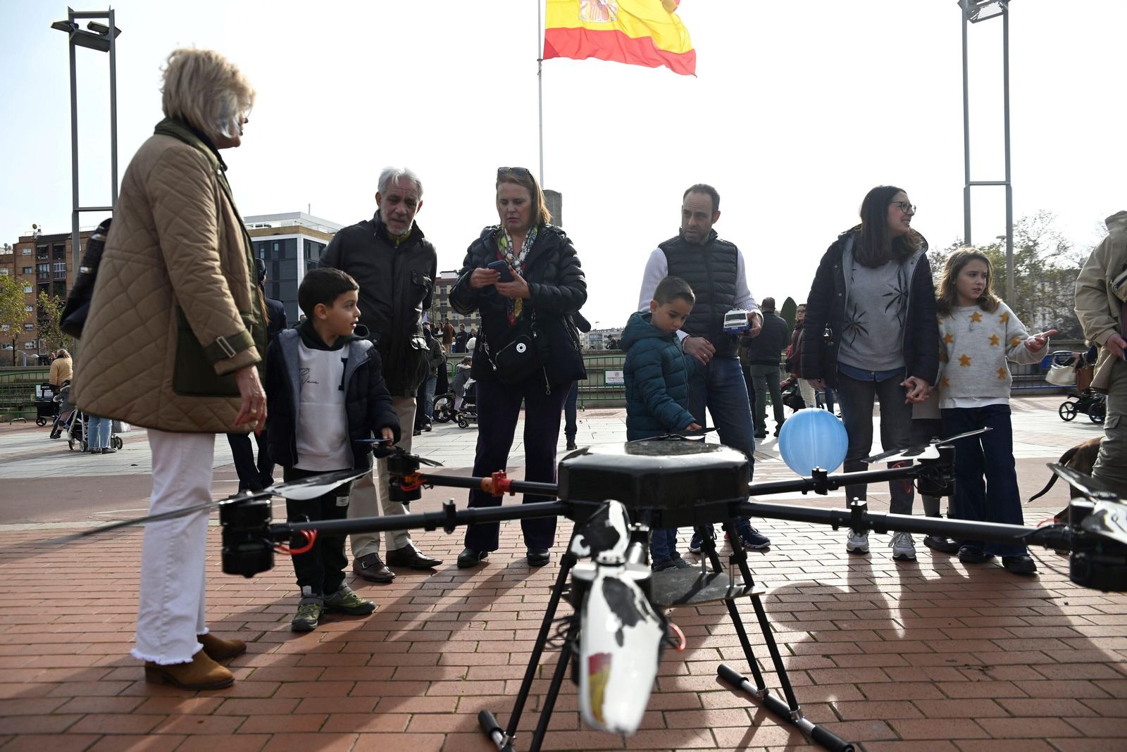 La celebración del bicentenario de la Policía Nacional en Córdoba, en imágenes