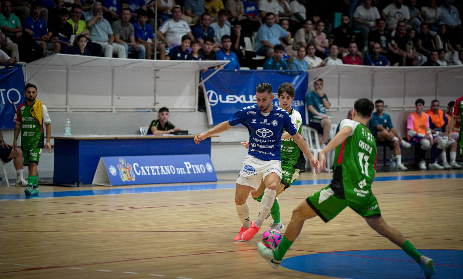 Imágenes del partido de futbolsala entre el Xerez Toyota - Cádiz Virgili