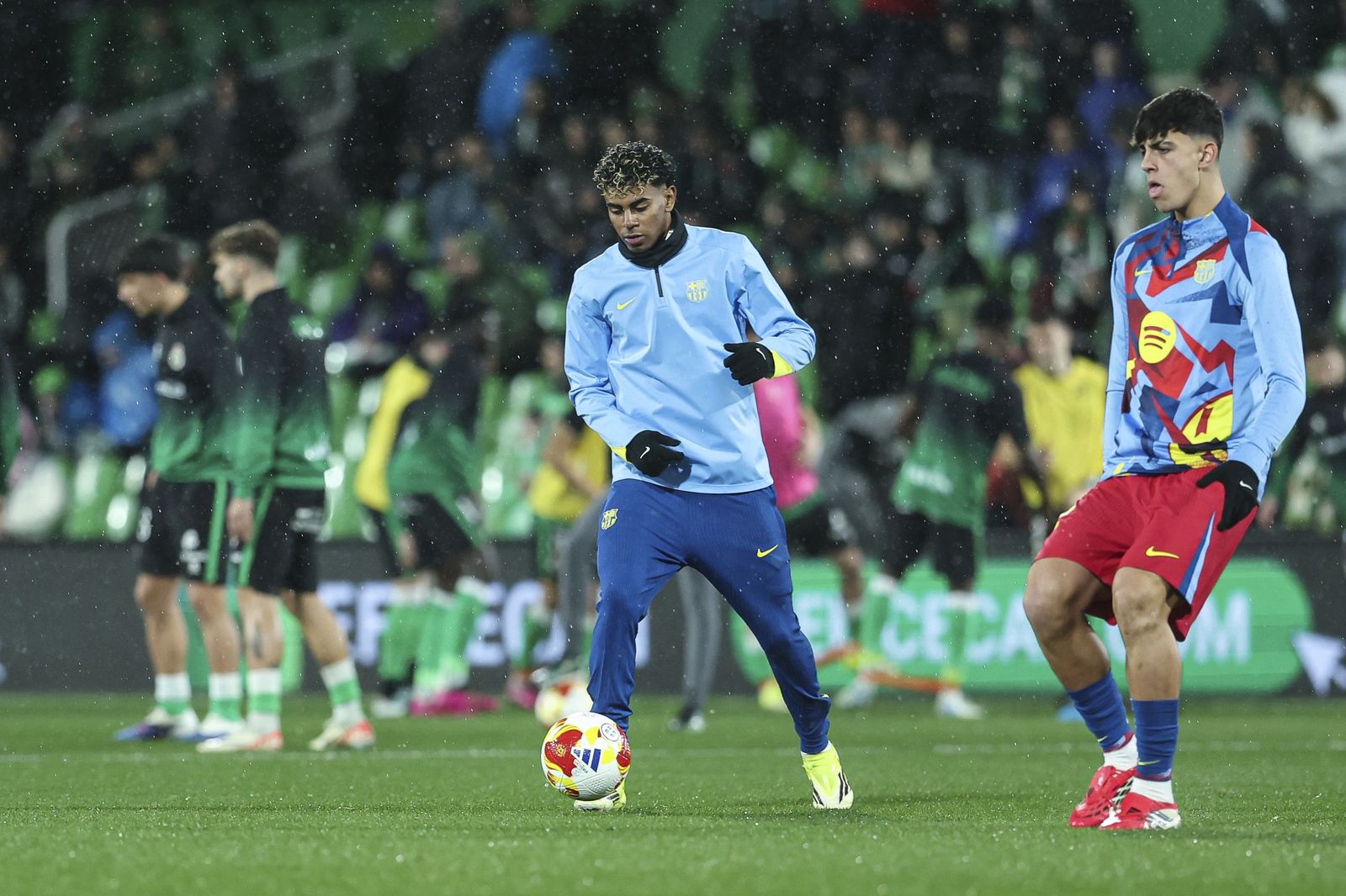 Las fotos del Racing-Barcelona de Copa