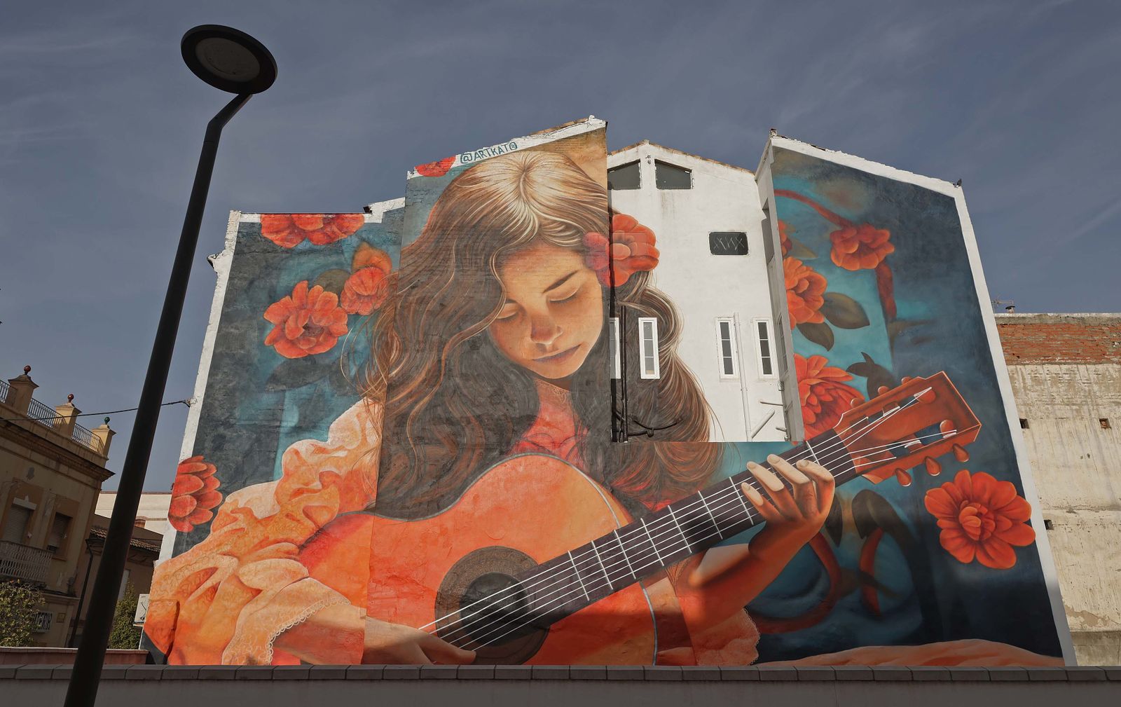 Fotos de los murales ganadores del primer Festival de Arte Urbano del Barrio de la Caridad en Algeciras