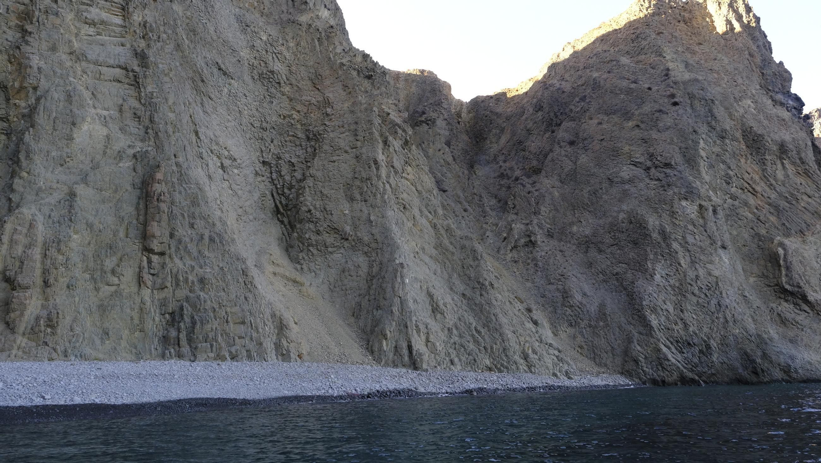 Una jornada con el servicio marítimo de la Policía Local de Níjar, en imágenes