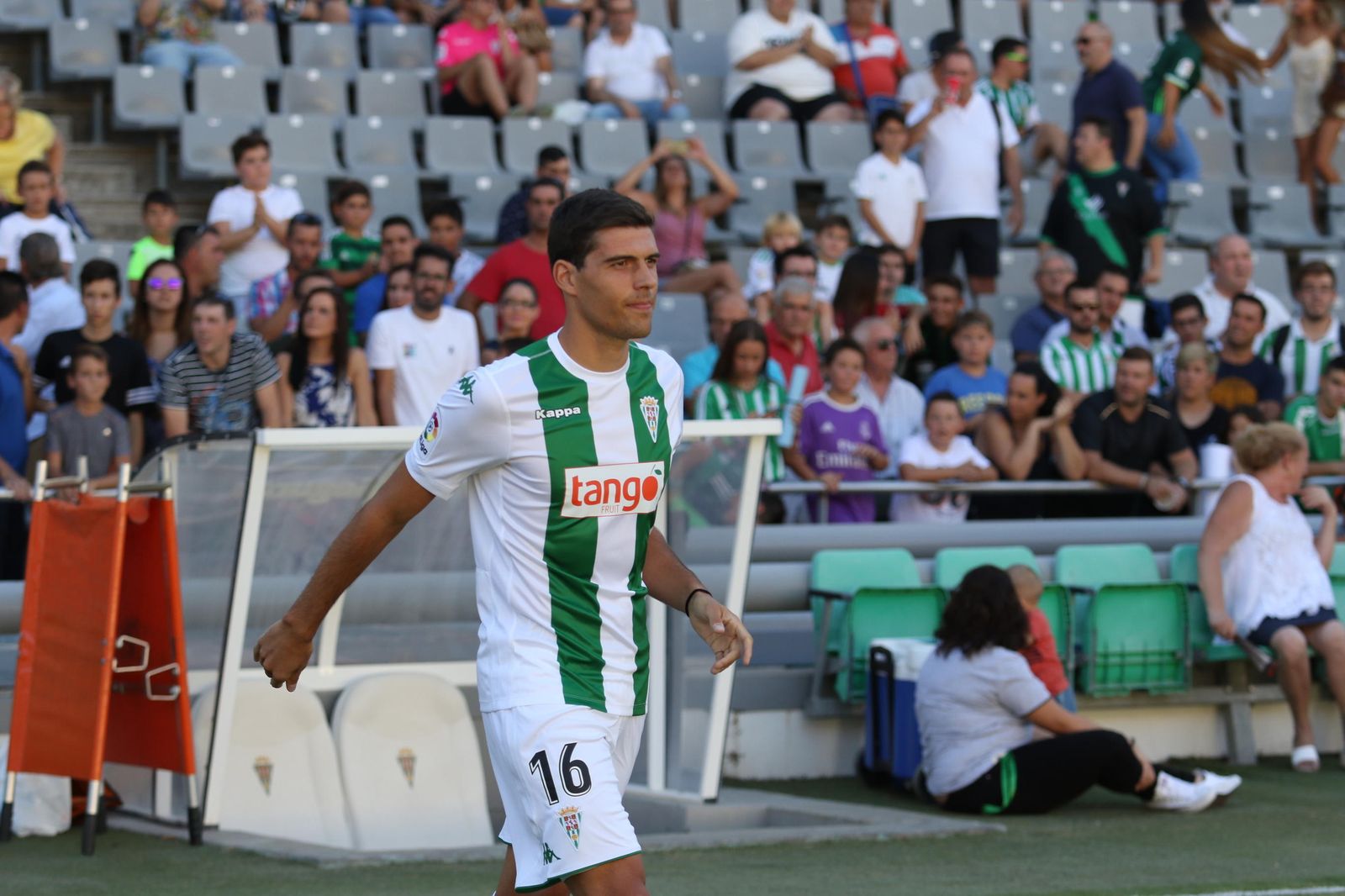 Las imágenes de la presentación del Córdoba ante su afición