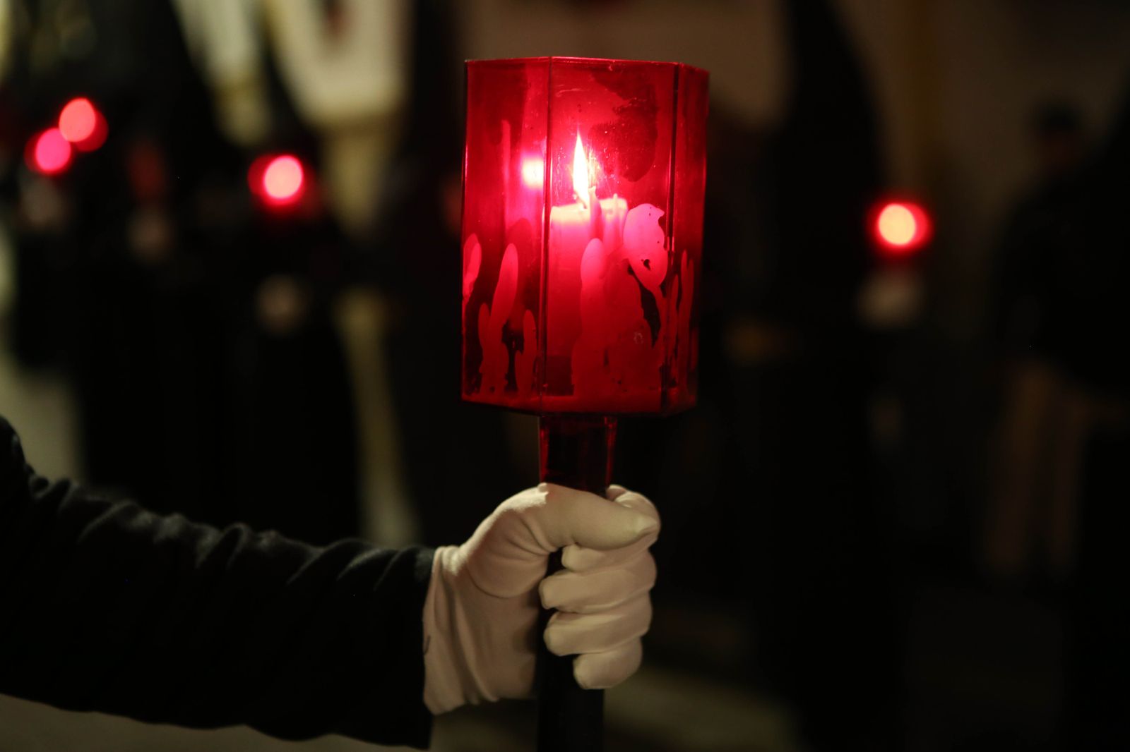 Miércoles Santo en Montilla: La procesión del Cristo del Amor, en imágenes