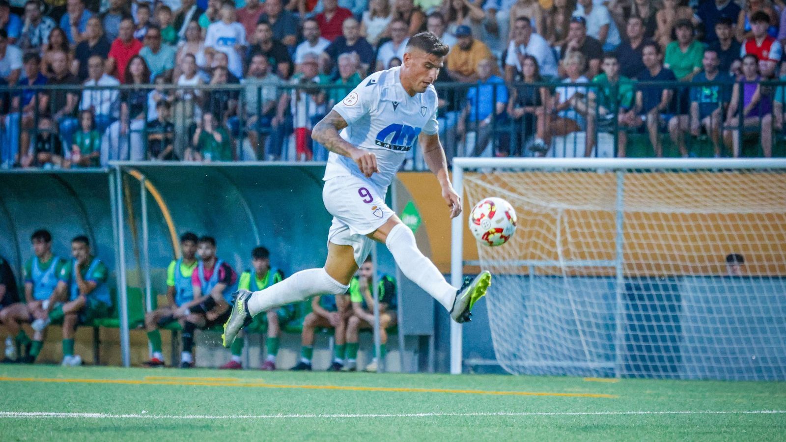 Fernando, autor del gol del Real Jaén.