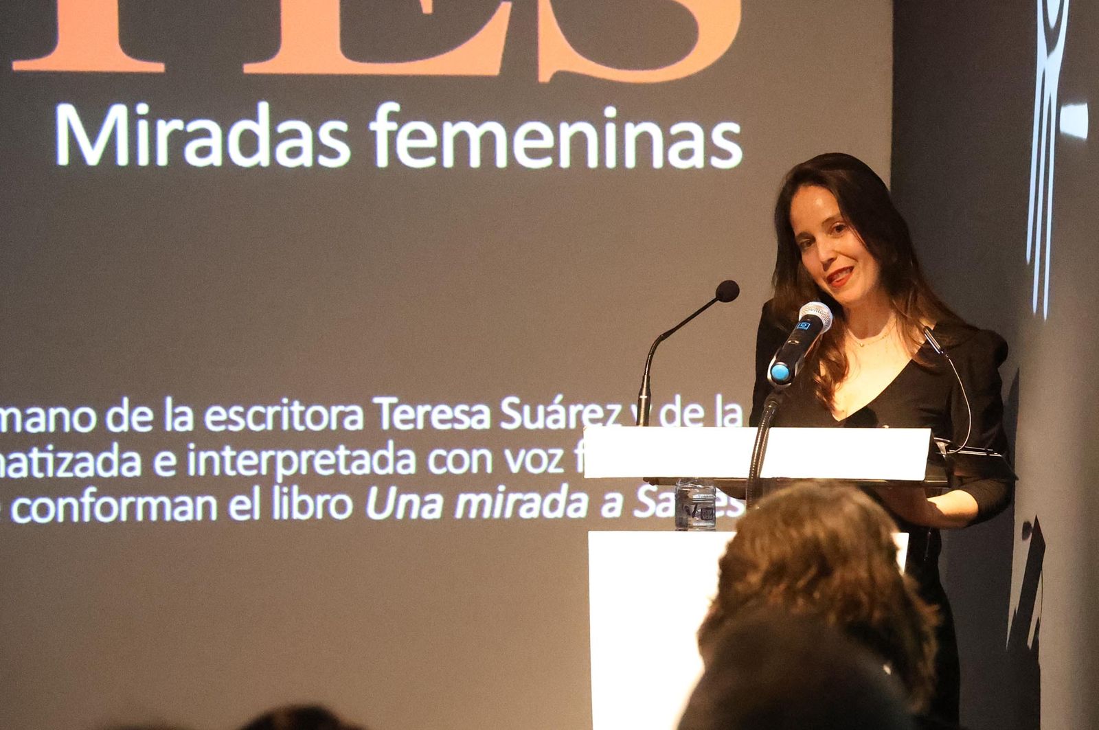 Imágenes de la lectura dramatizada de la obra "Una mirada a Saltés", en el museo de Huelva