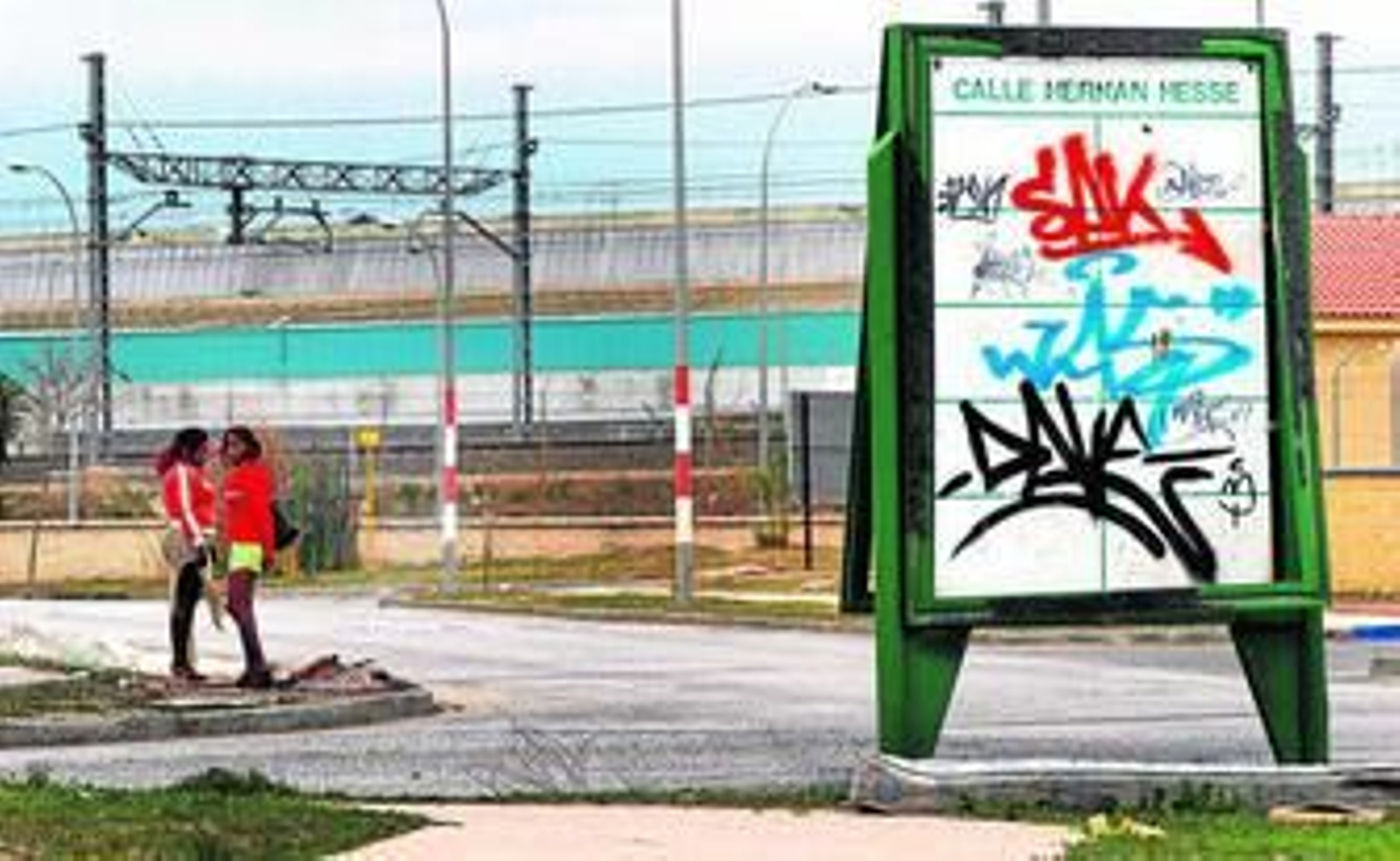 Prostitutas callejeras en el Polígono Guadalhorce de la ciudad de Málaga.