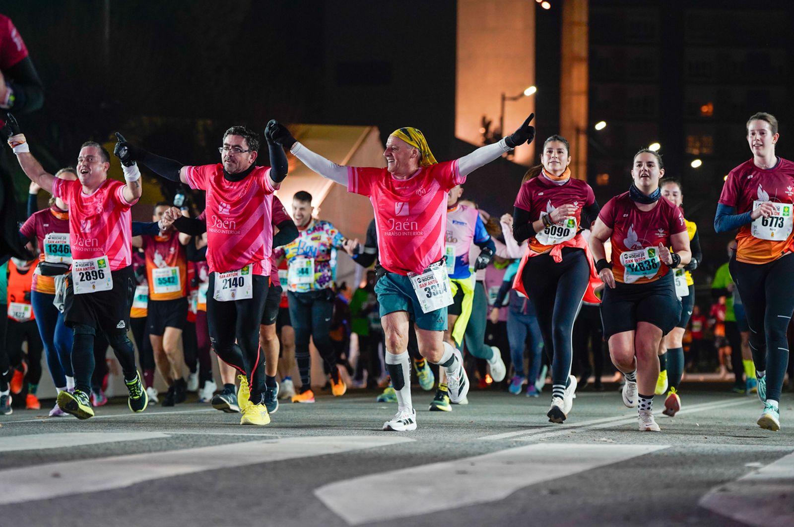 En imágenes: búscate en tu llegada a meta de la Carrera de San Antón 2026 (19)