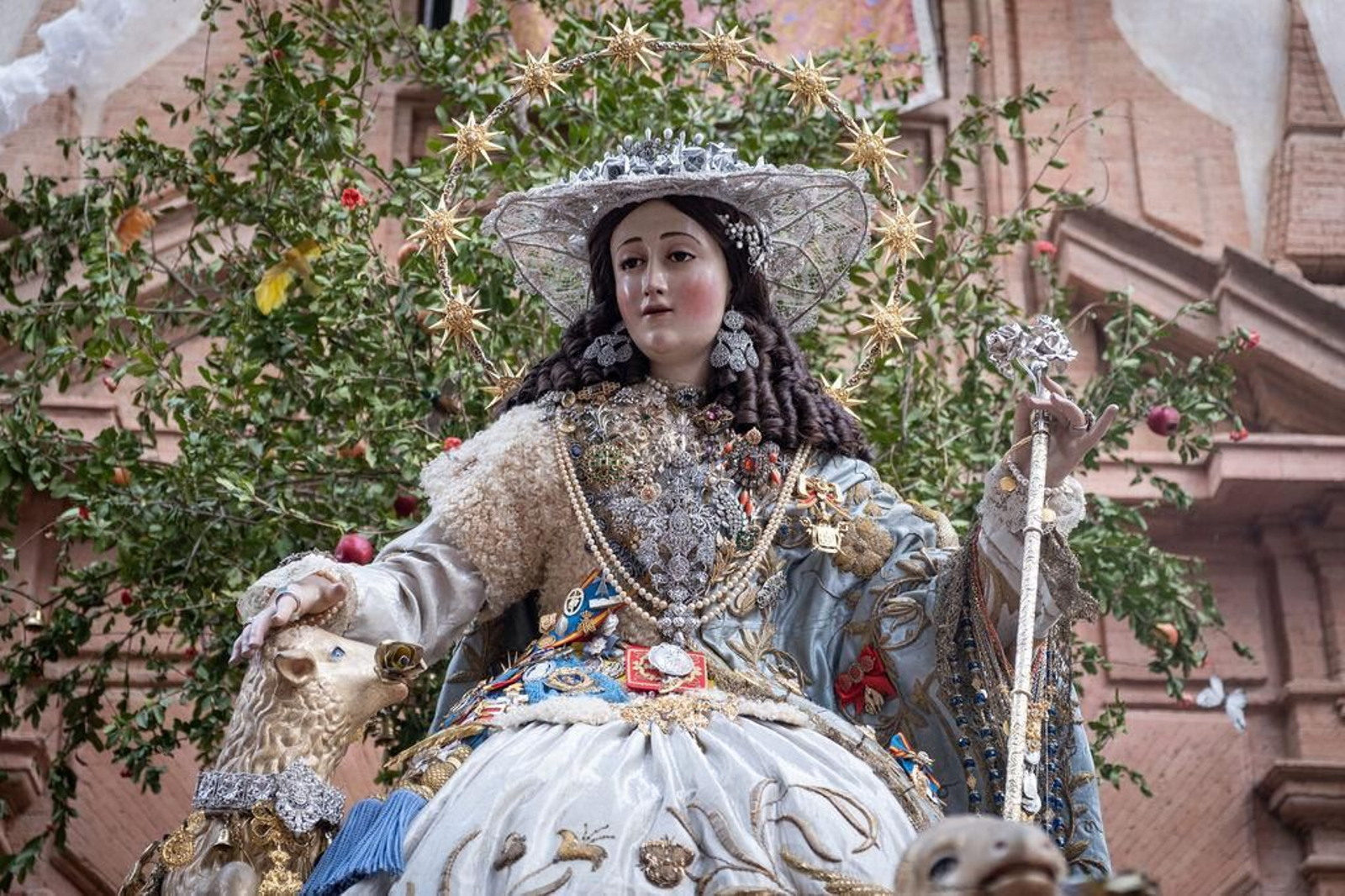La Pastora de Santa Marina será coronada en septiembre de 2025.