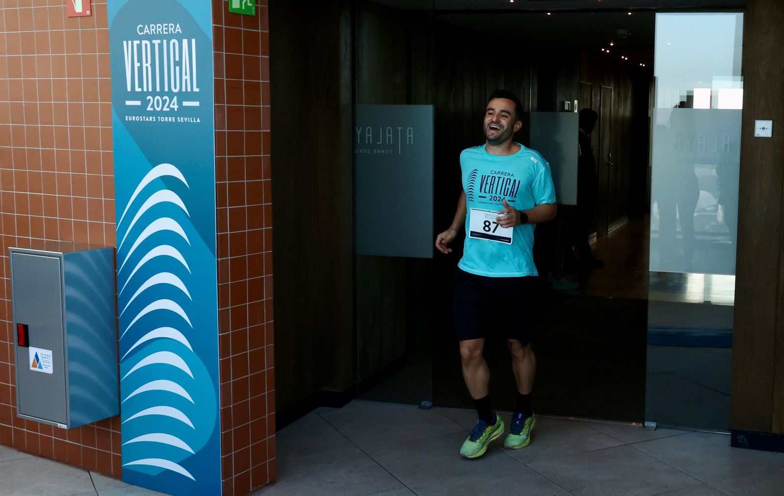 Las fotos de la Carrera Vertical en Torre Sevilla