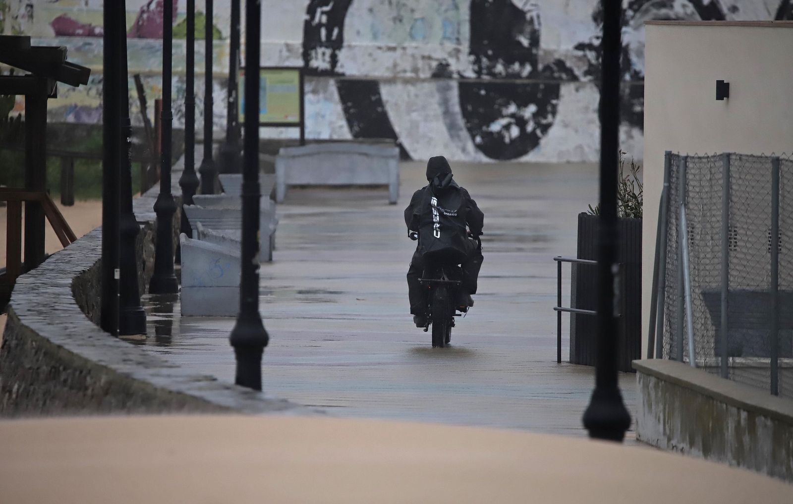 La borrasca Ingrid deja su huella en Tarifa, en imágenes
