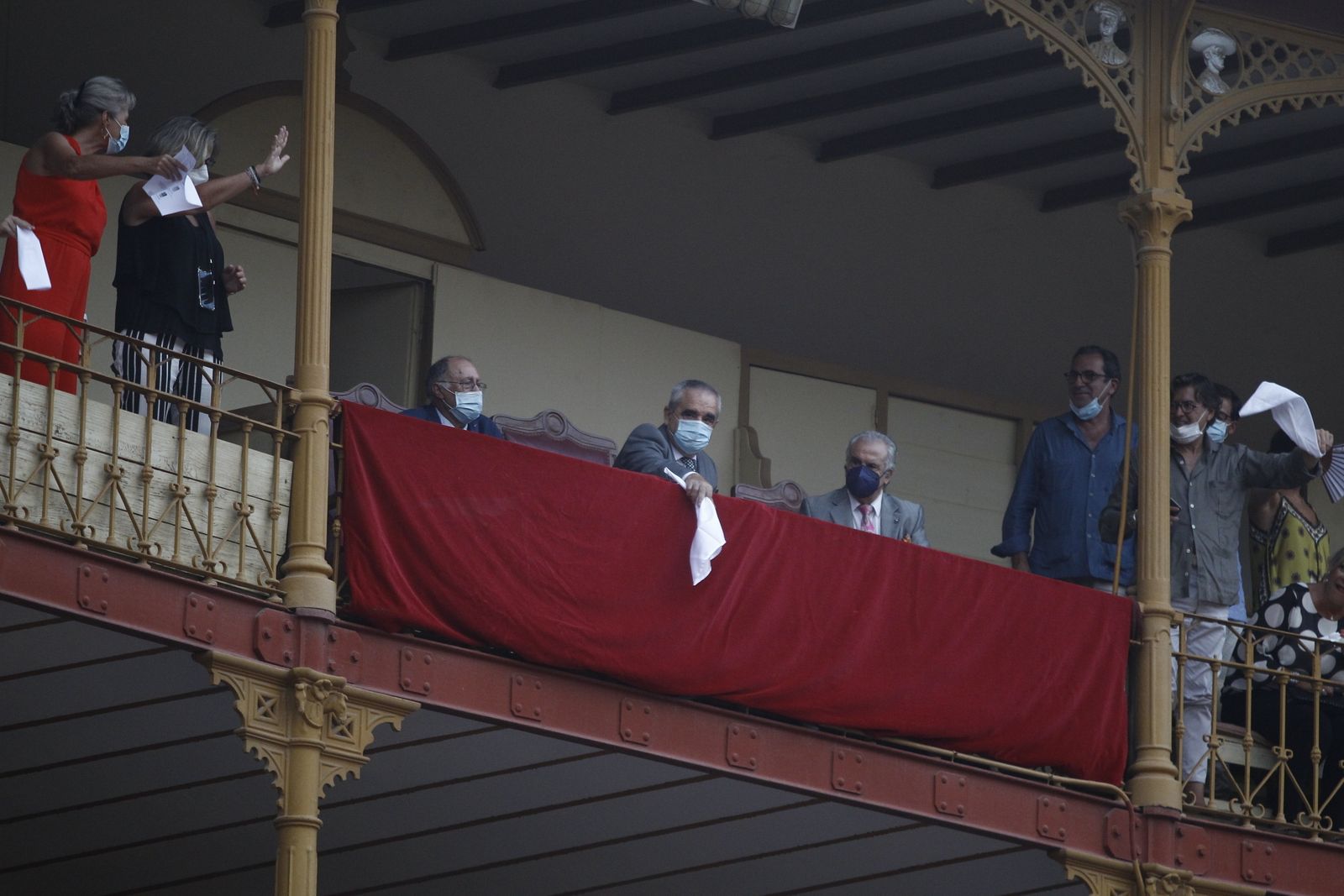 Fotogalería primera corrida de toros Feria de Almería