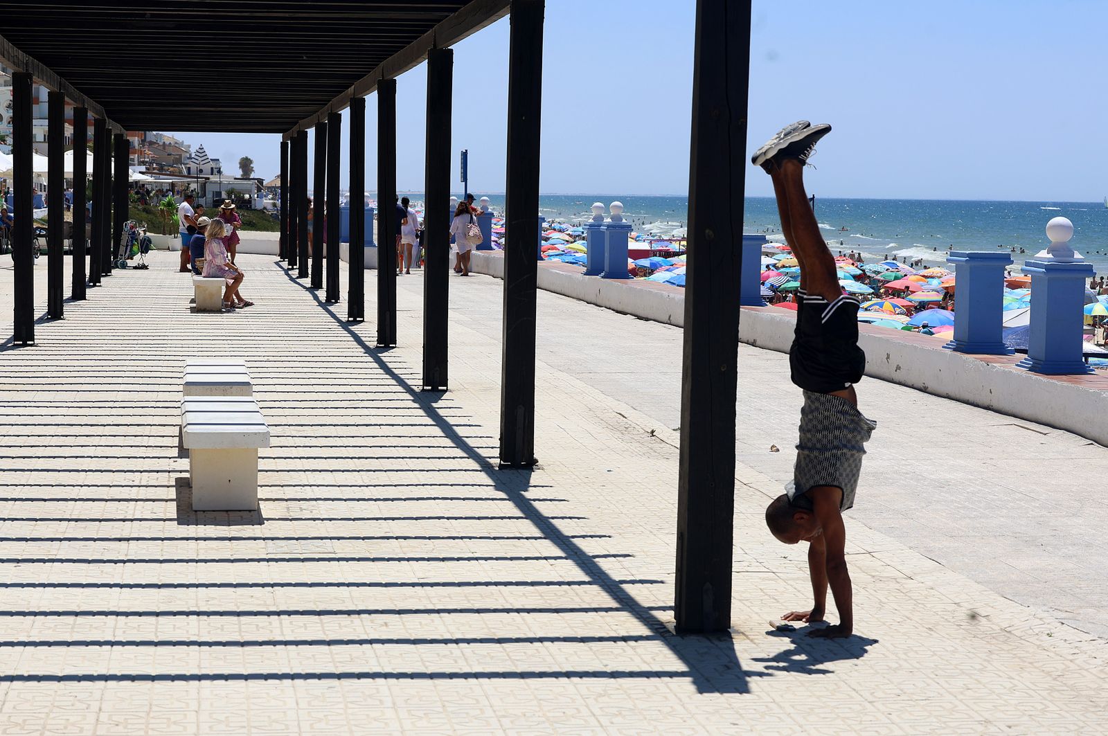 Imágenes de una mañana de calor y playa en Matalascañas