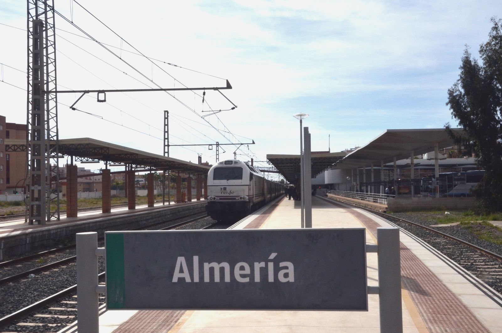El futuro de la estación del tren de Almería