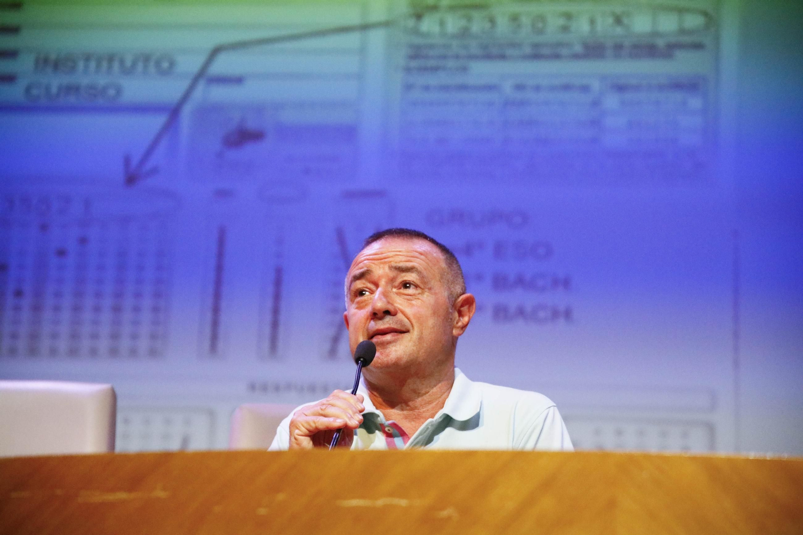 La IX Edición del concurso en resolución de problemas matemáticos Indalmat de Almería, en imágenes