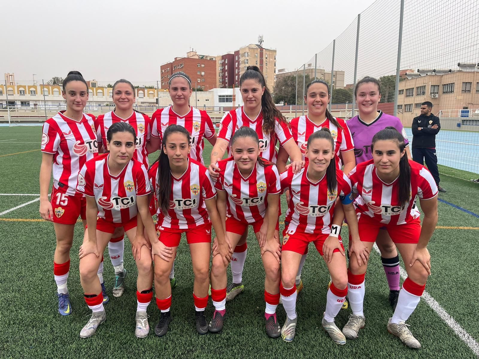 Once presentado por el conjunto rojiblanco en su encuentro frente al Dinamo Guadalajara.