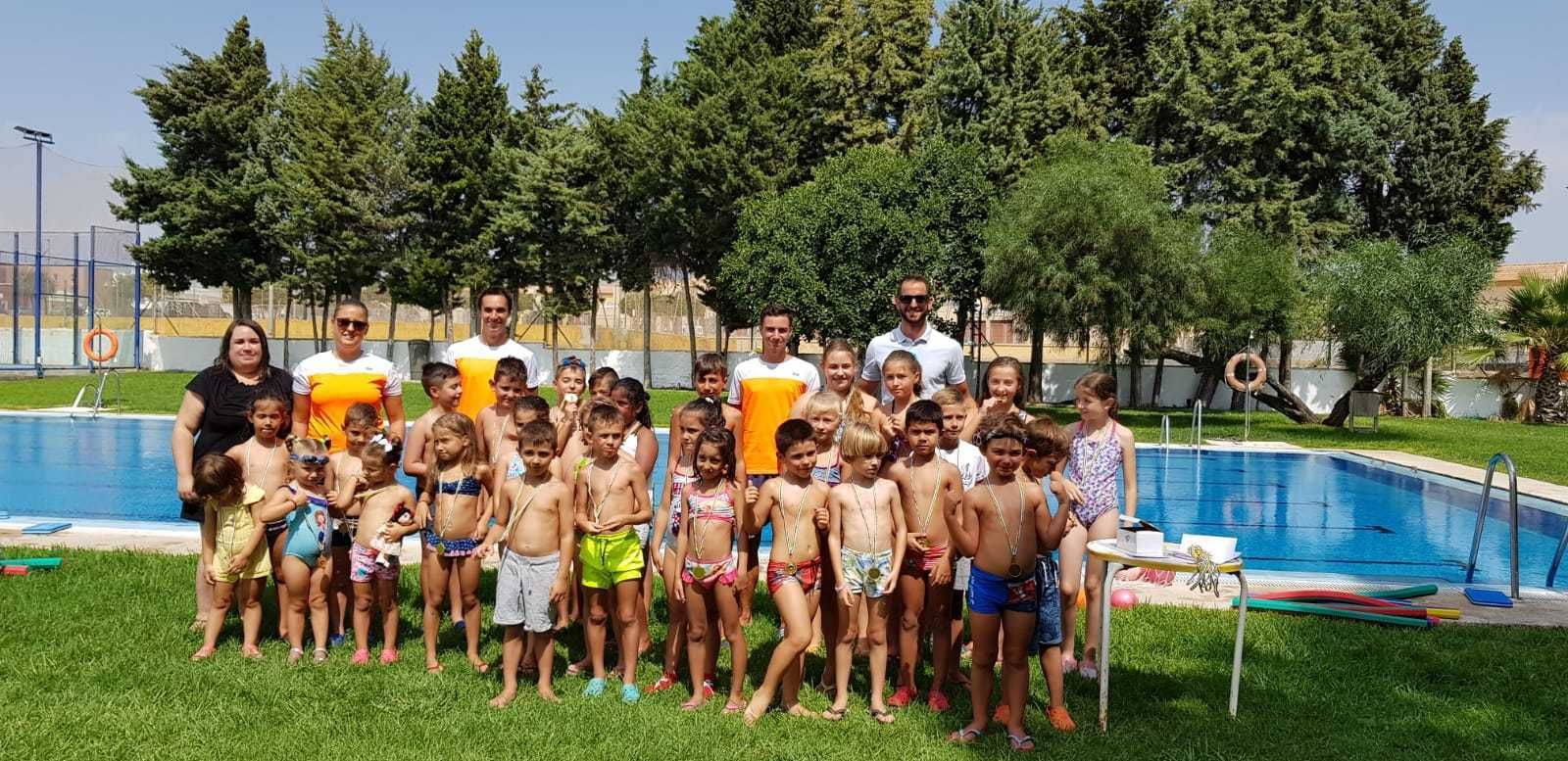 Alumnos en la clausura.