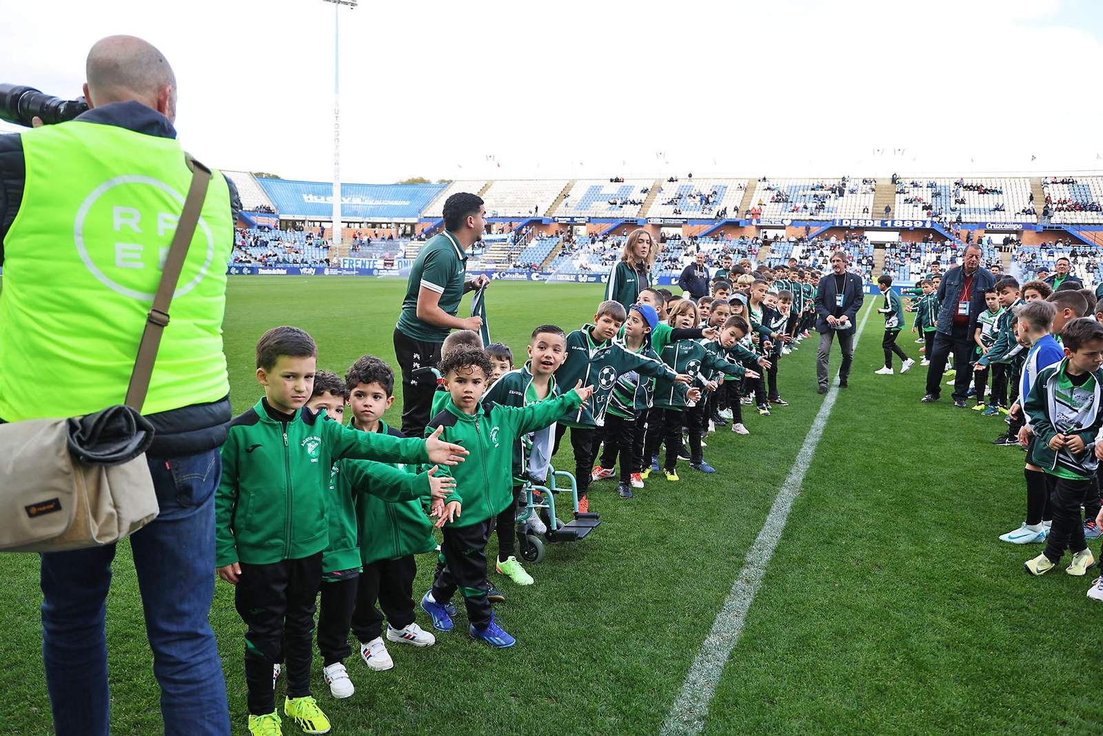 Búscate en el Nuevo Colombino en el Recreativo de Huelva vs Antequera