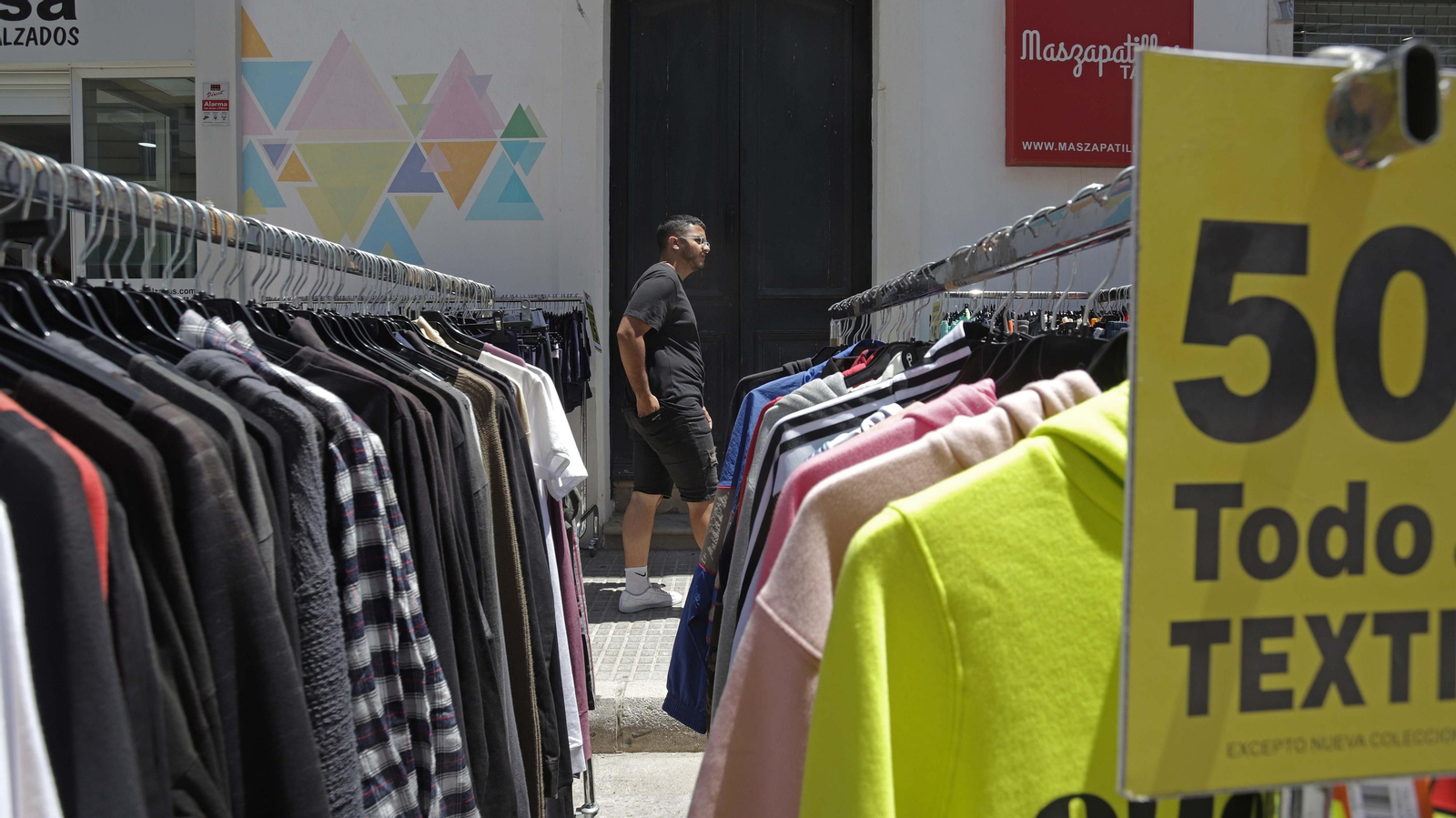 Fotos del Super Outlet Endless Summer en Tarifa
