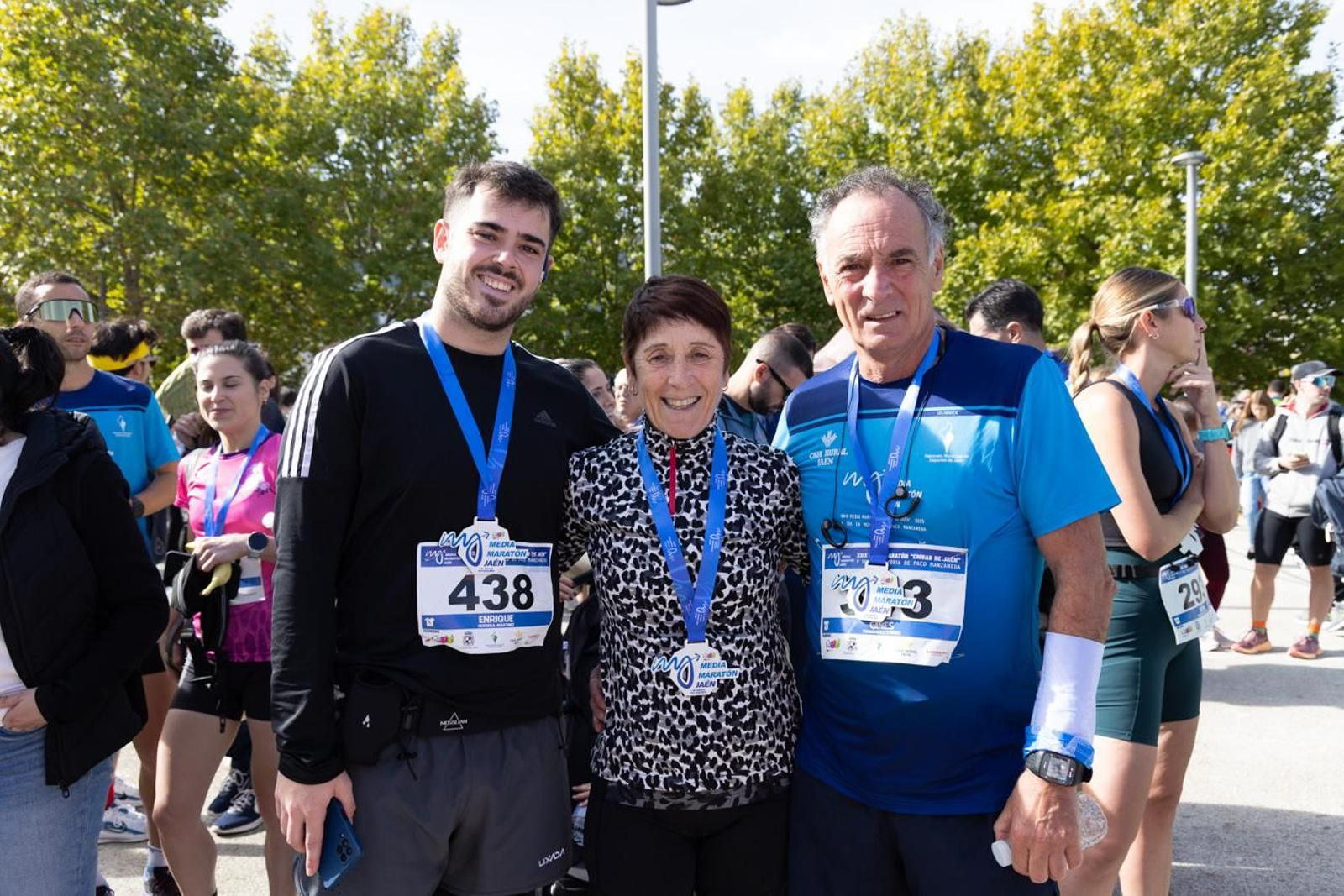 En imágenes: multitudinaria e histórica XXIX Media Maratón 'Ciudad de Jaén' y 10k en memoria de Paco Manzaneda