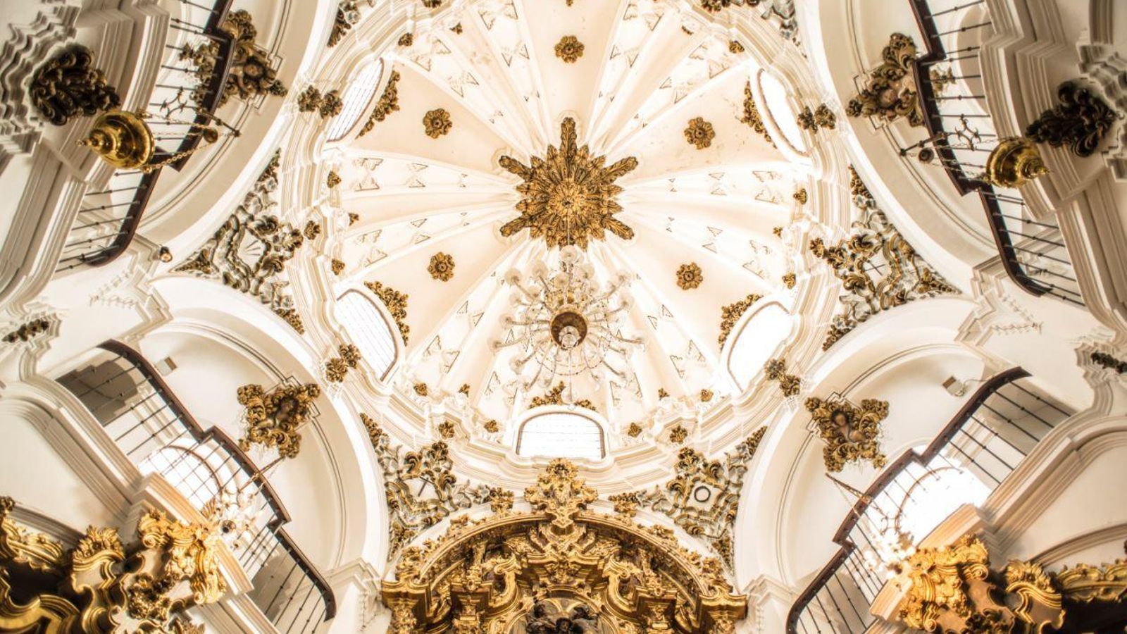 La Iglesia de Nuestra Señora de la Asunción de Priego de Córdoba alberga algunas de las muestras del Barroco cordobés más destacadas La Iglesia de Nuestra Señora de la Asunción de Priego de Córdoba alberga algunas de las muestras del Barroco cordobés más destacadas