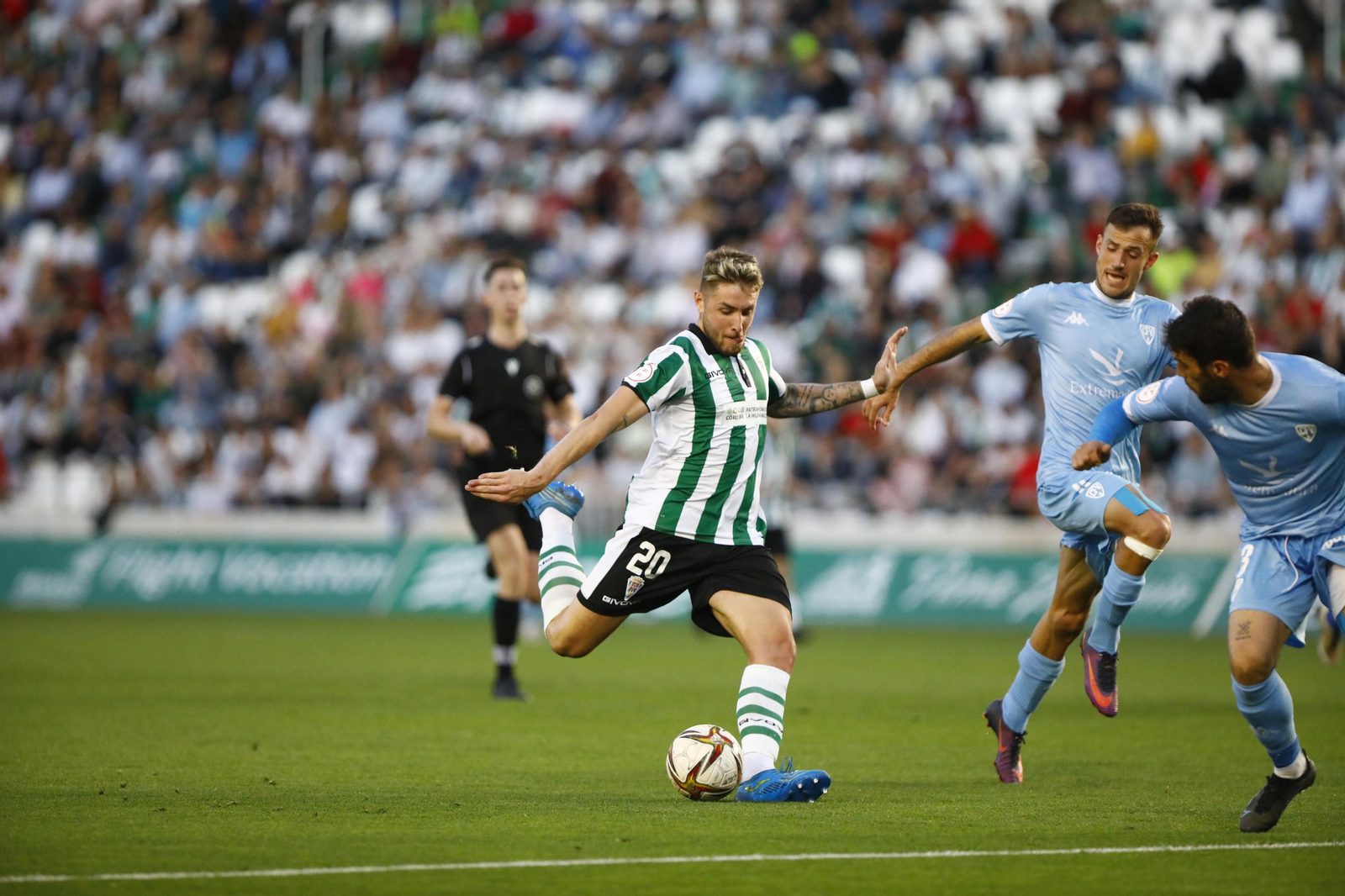 Las imágenes del triunfo del Córdoba CF ante el Villanovense