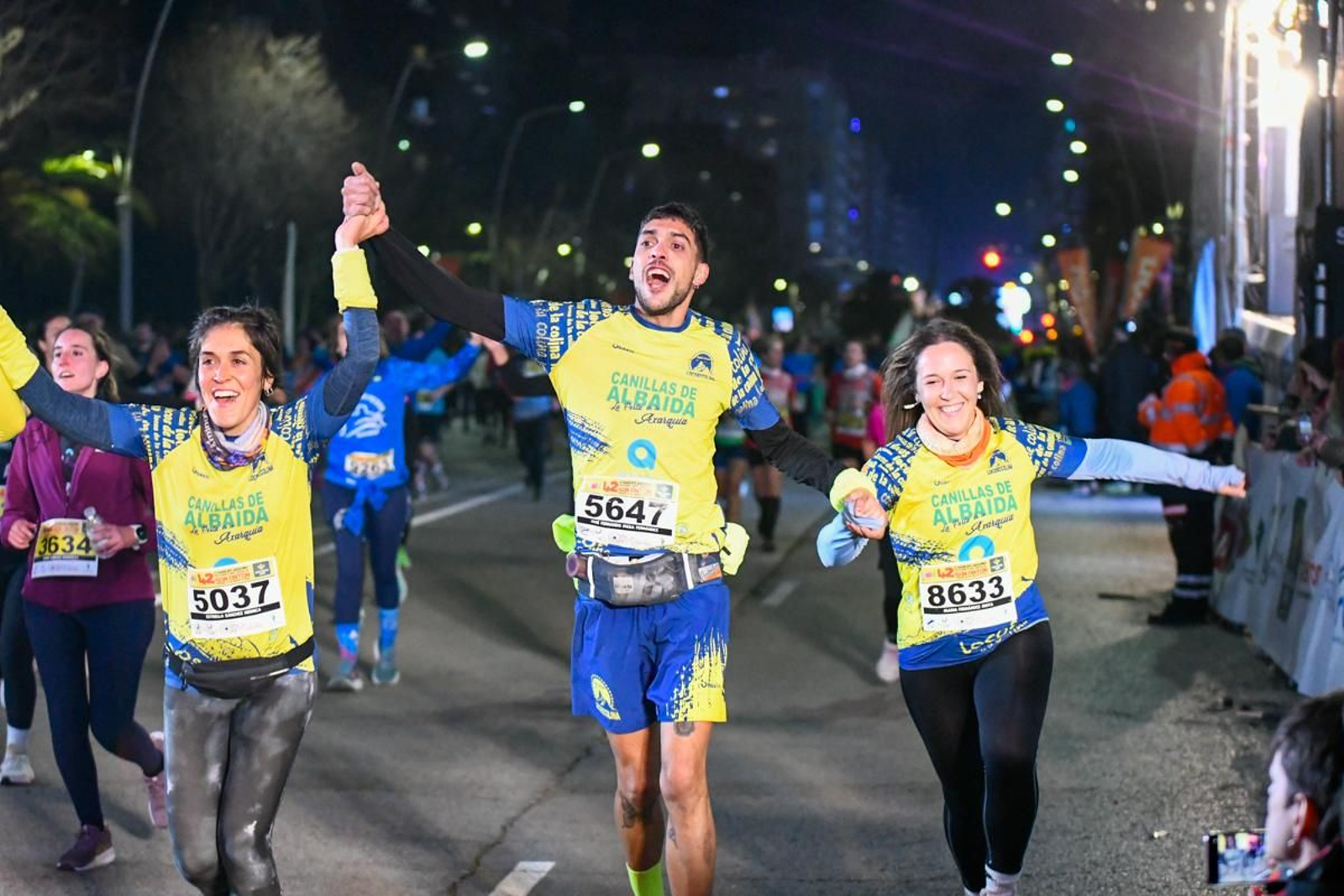 En imágenes: búscate en tu llegada a meta de la Carrera de San Antón 2025 (10)