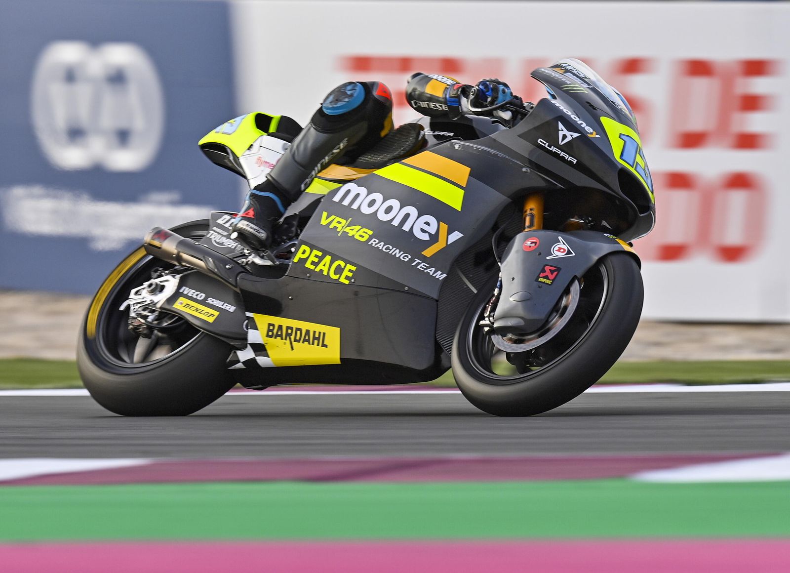 Vietti lidera con autoridad el Mundial de Moto2