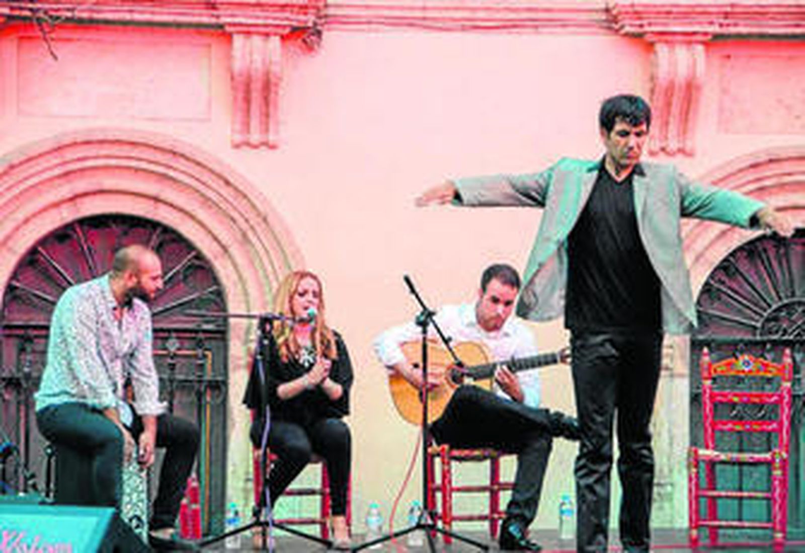 Alberto Ruiz protagonizó el jueves la primera cita de Plazeando en la Plaza Pablo Cazard.
