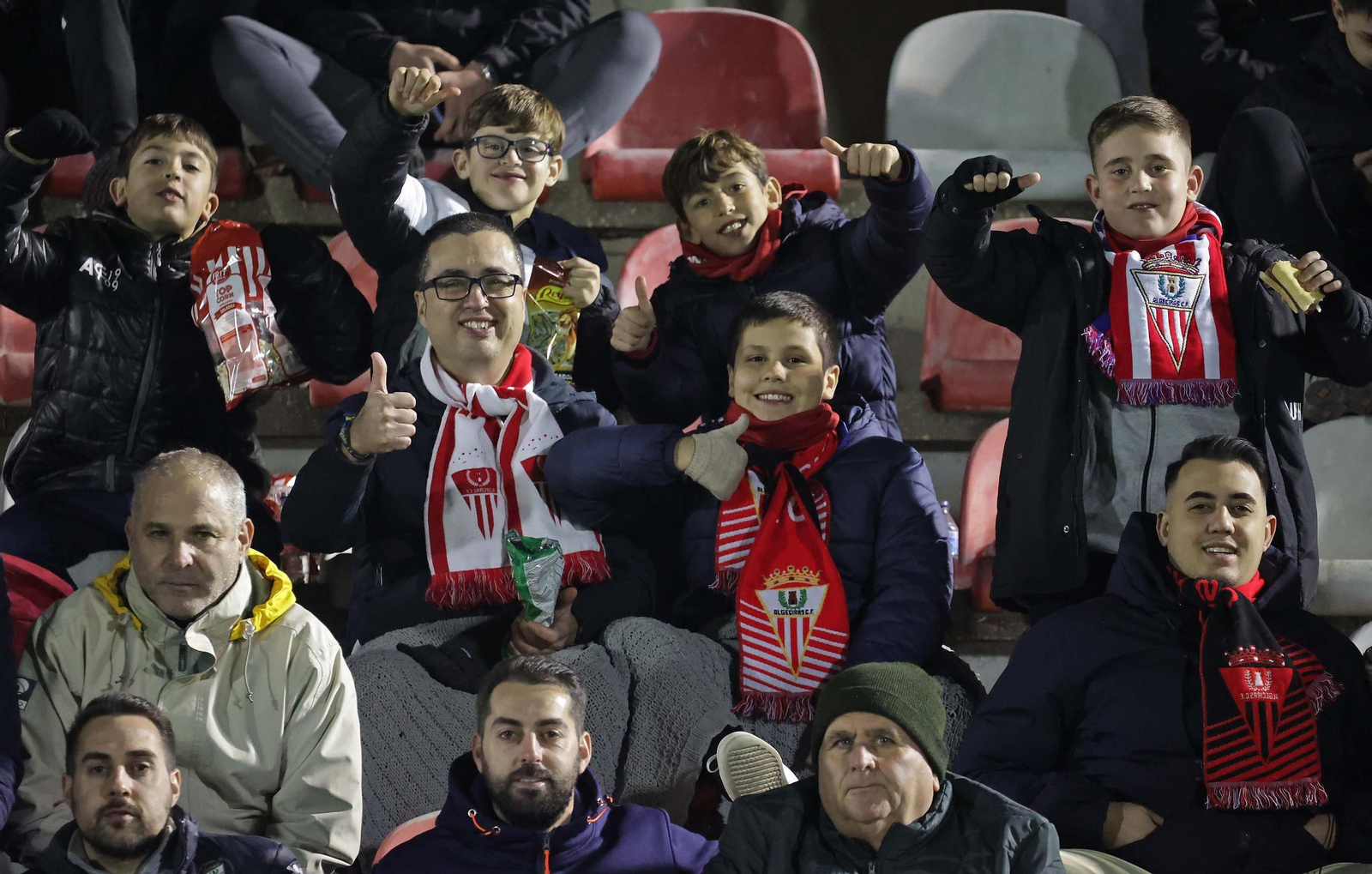 Búscate en el Nuevo Mirador durante el Algeciras - Real Madrid Castilla de Primera Federación