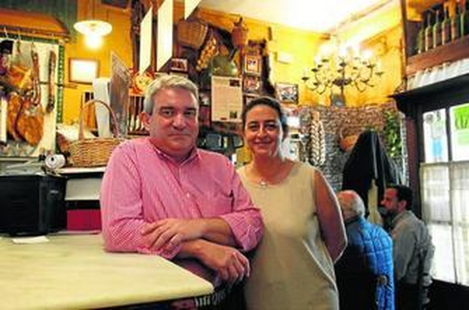 Los fundadores del restaurante, Ramón López de Tejada y María del Carmen Vázquez Colchero.