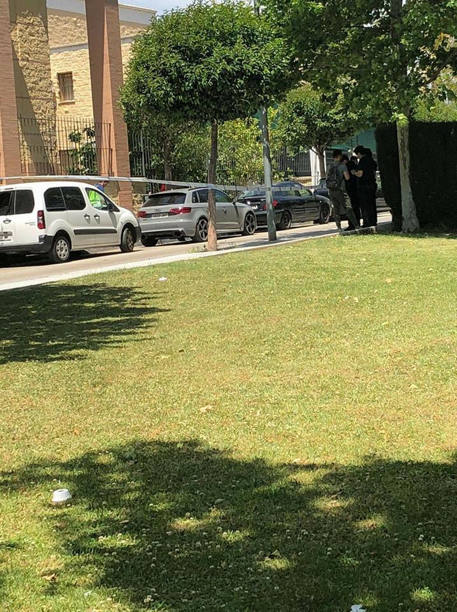 Lugar en que murió el hombre tras celebrar la comunión de su hijo.