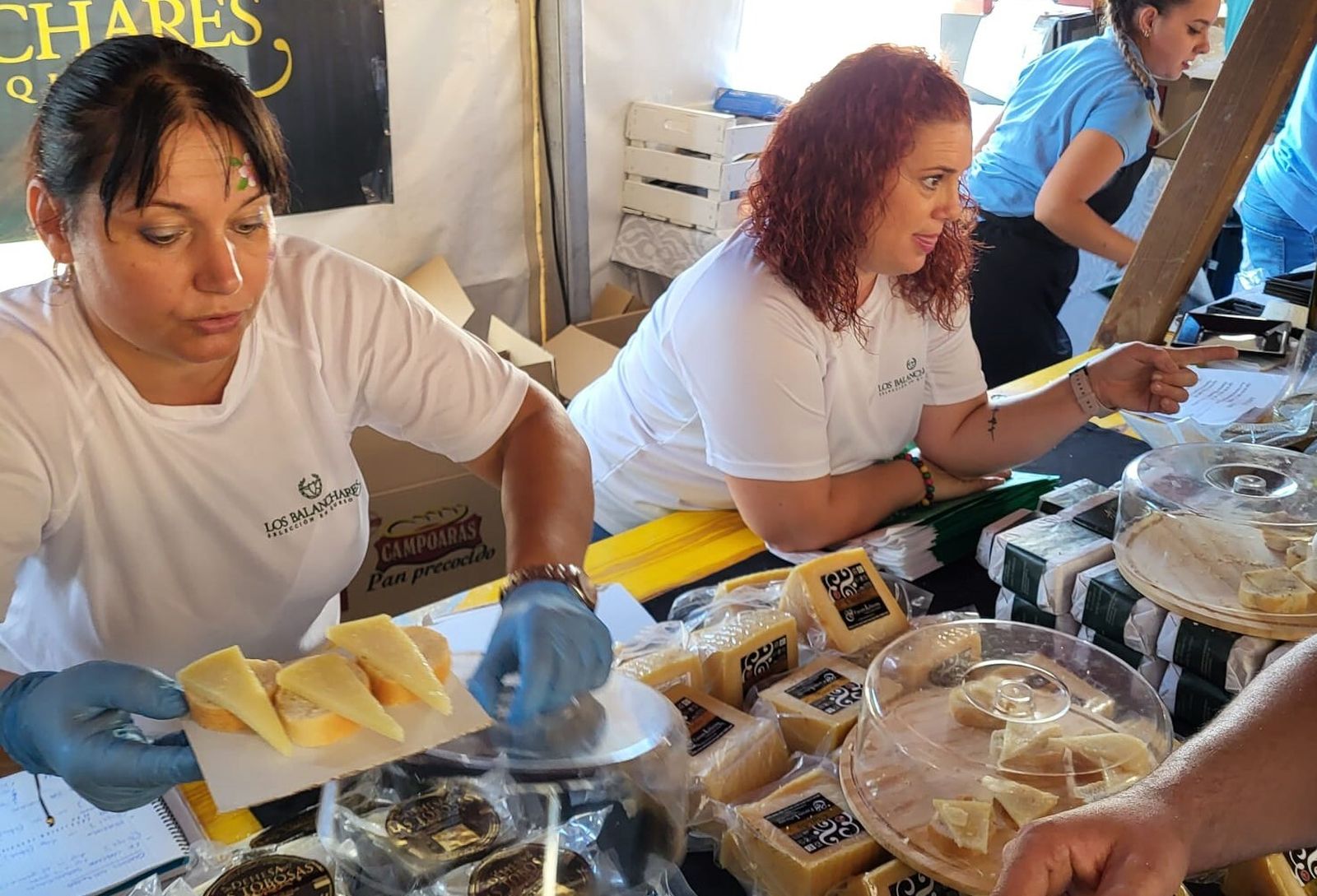 Un viaje fotográfico por la Fiesta del Queso de Zuheros