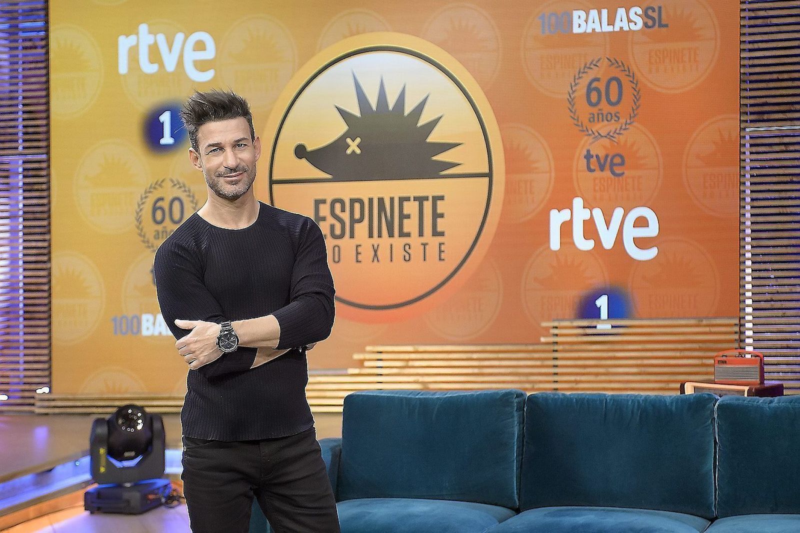 Aldán, en el plató de 'Espinete...' .