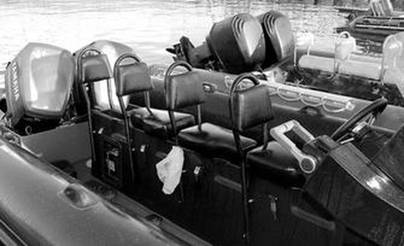 La embarcación que transportaba el cargamento de 1,6 toneladas de hachís capturado en Rota en septiembre de 2002.