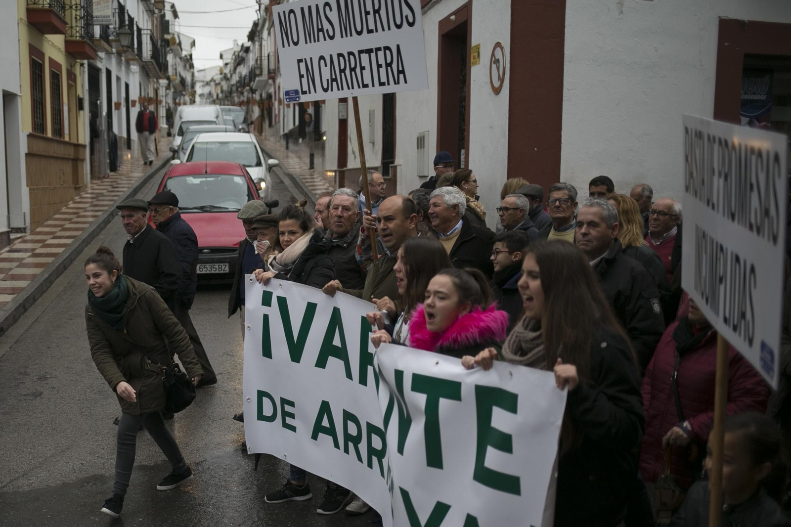 Manifestación para que se retomen las obras de la variante de Arriate