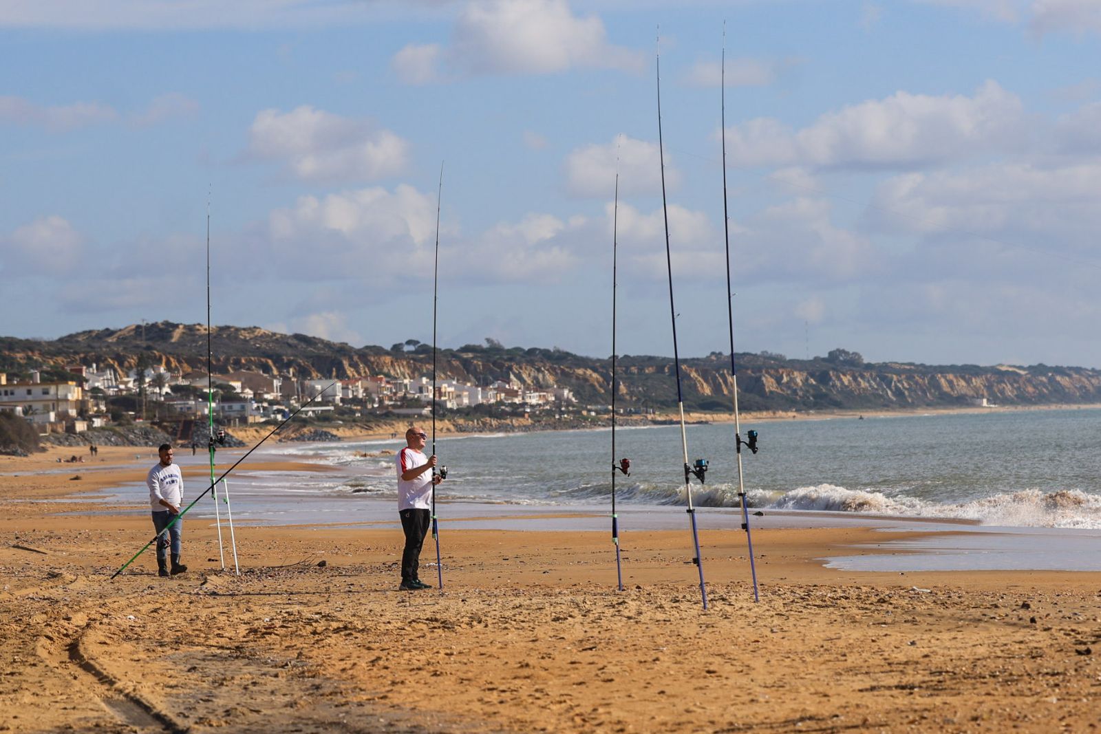 Estado de la playa de Mazagón tras los últimos temporales, en fotografías