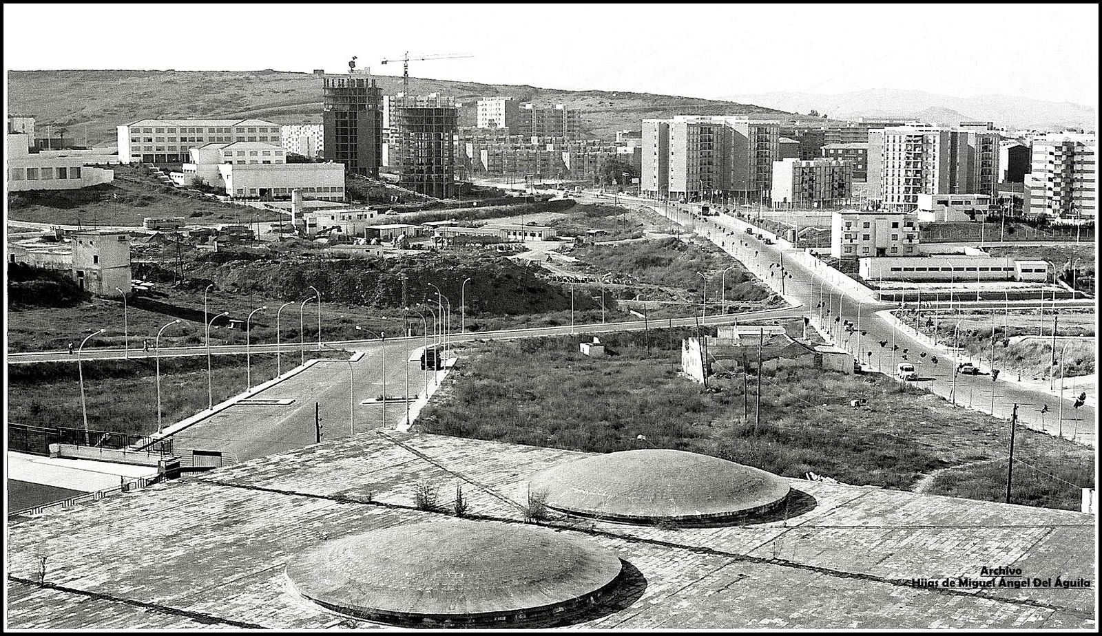 Las nuevas barriadas que tomaban forma en el lugar de antiguos asentamientos, en 1974