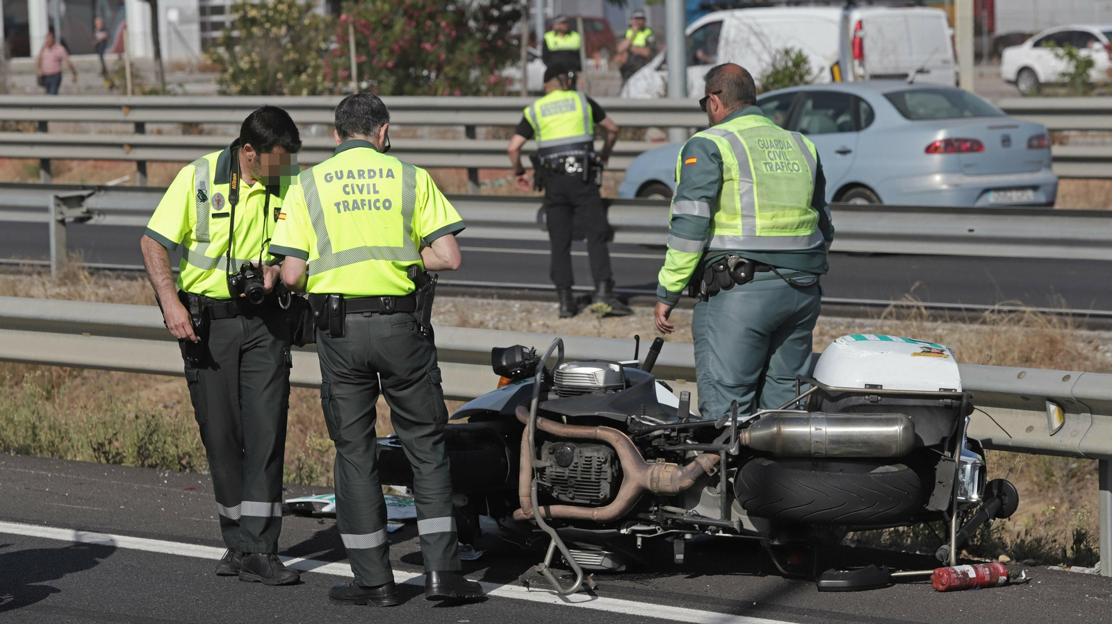 Guarcia Civil muerto en en un accidente de tráfico en la A7