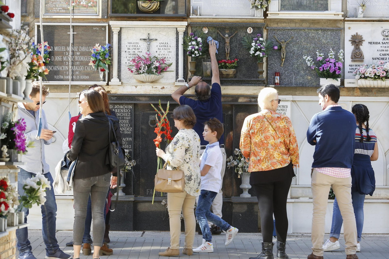 Las imágenes de la festividad de Todos los Santos