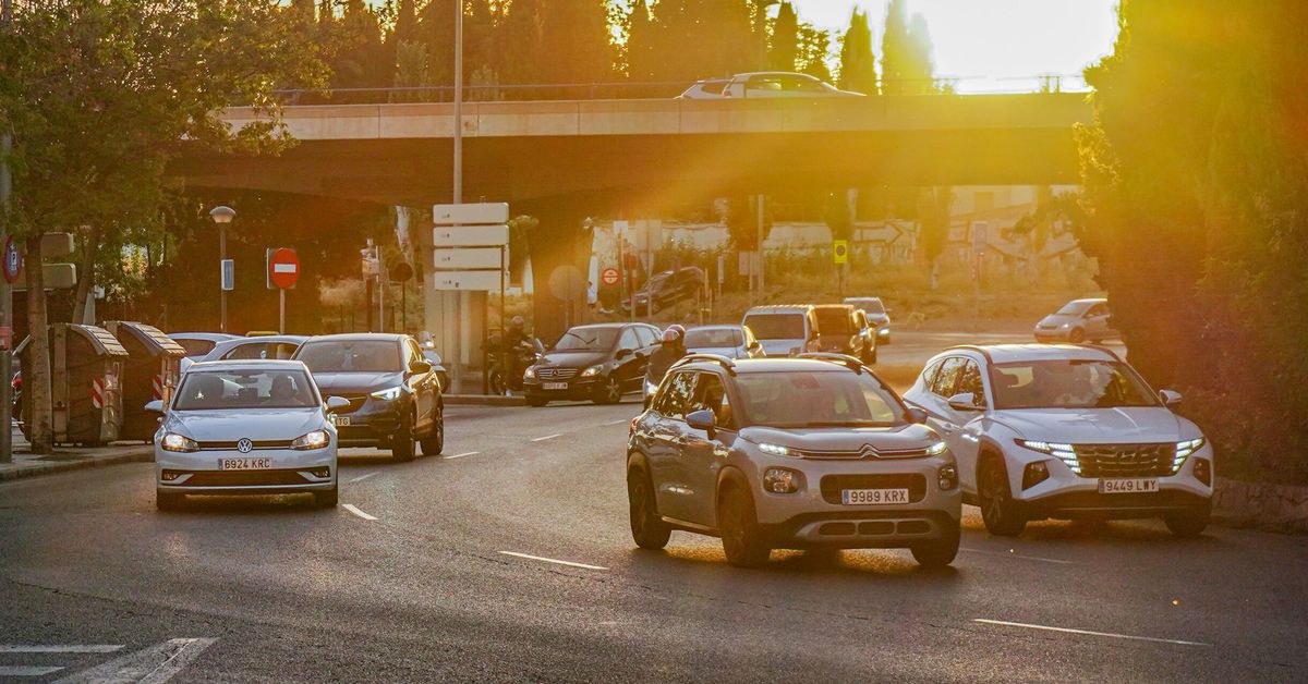 Granada estrena en pruebas la Zona de Bajas Emisiones