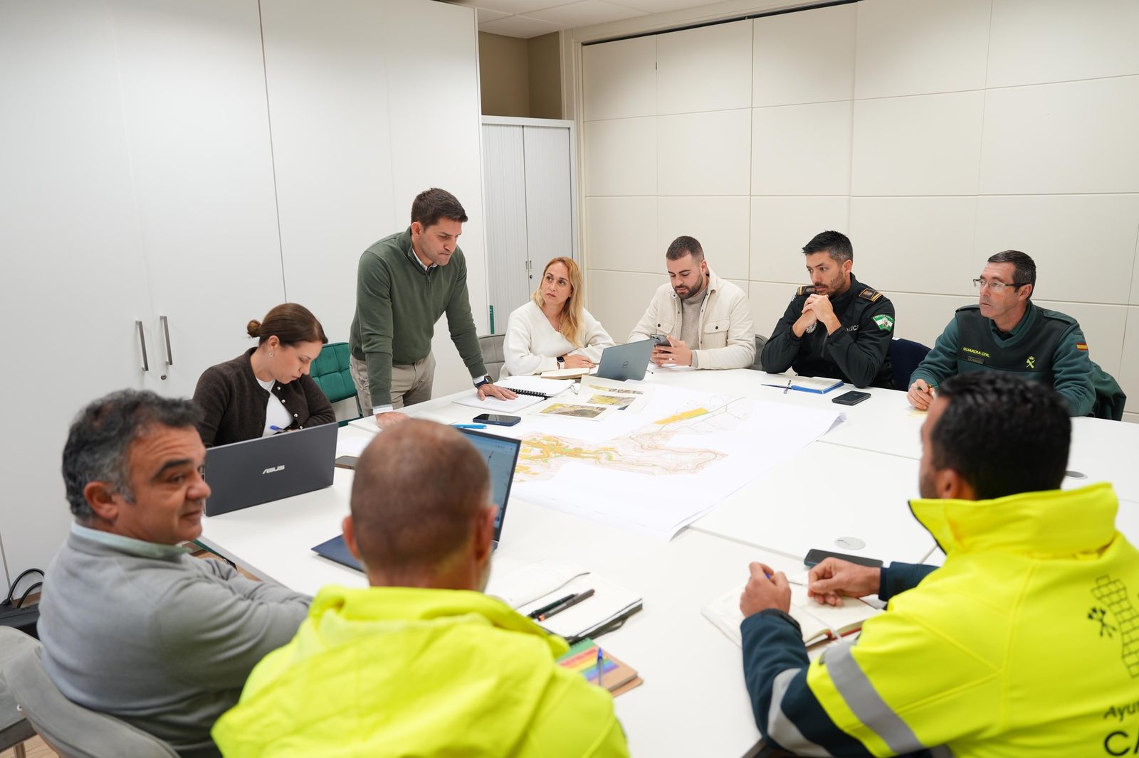 La celebración de la Mesa Local de Emergencias.