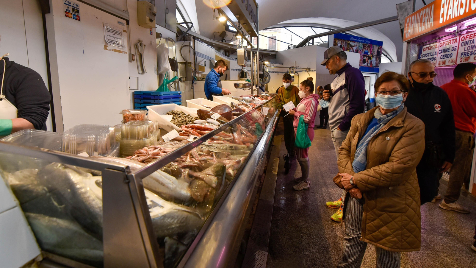 Los mercados de abasto de Algeciras y La Línea tras diez dias  de paros en el transporte