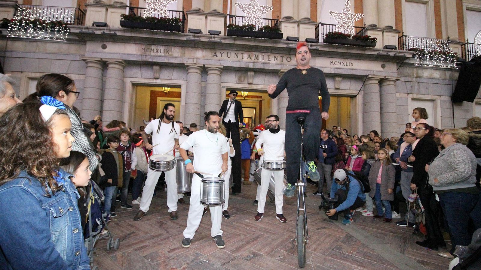 Dinamización de las calles del centro. Dinamización de las calles del centro.