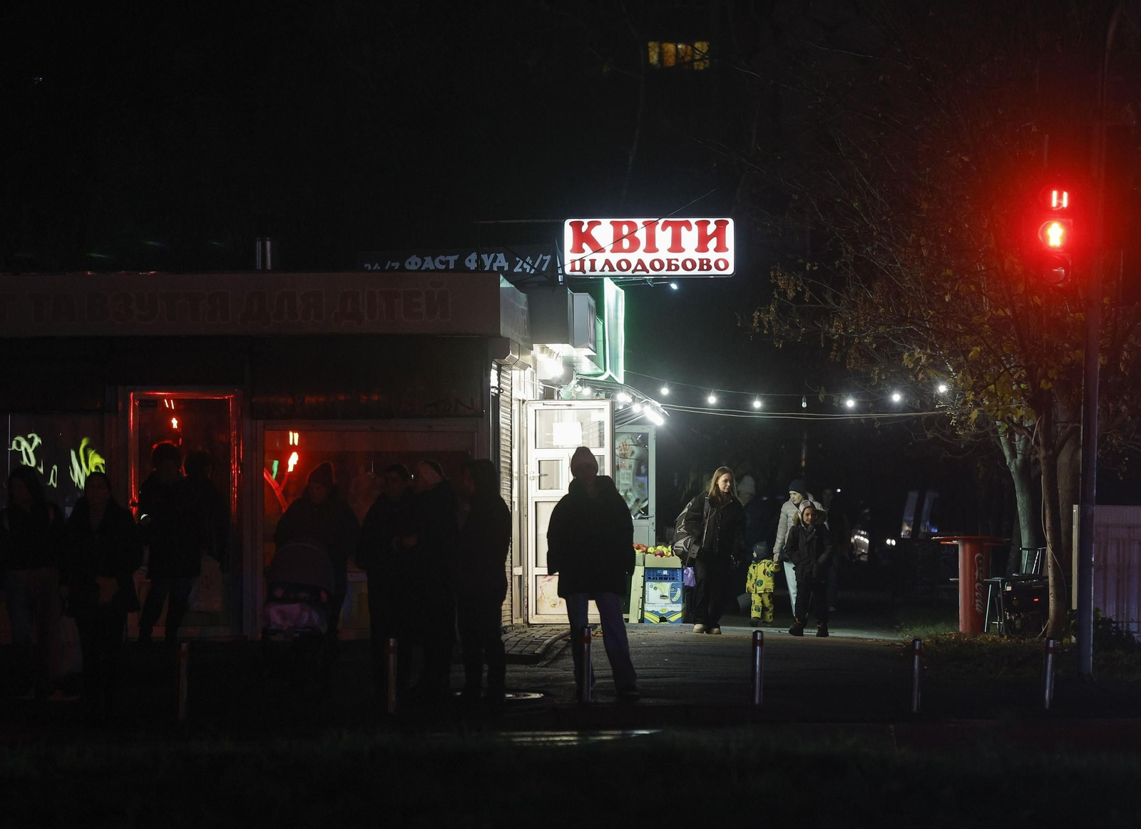 Ucrania denuncia un nuevo “ataque masivo” ruso contra su sistema energético.