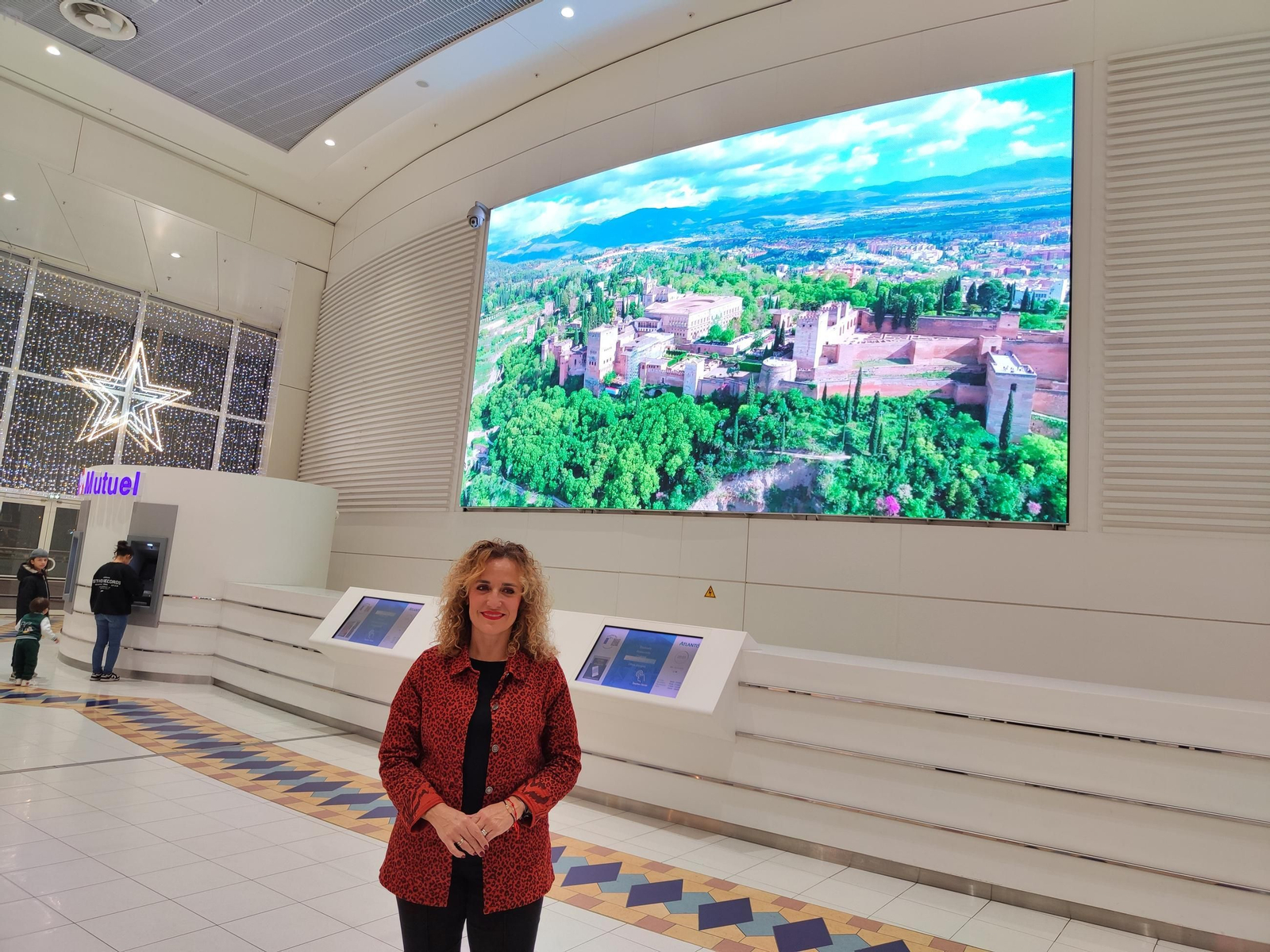 La diputada Marta Nievas, presente en la presentación del vídeo promocional