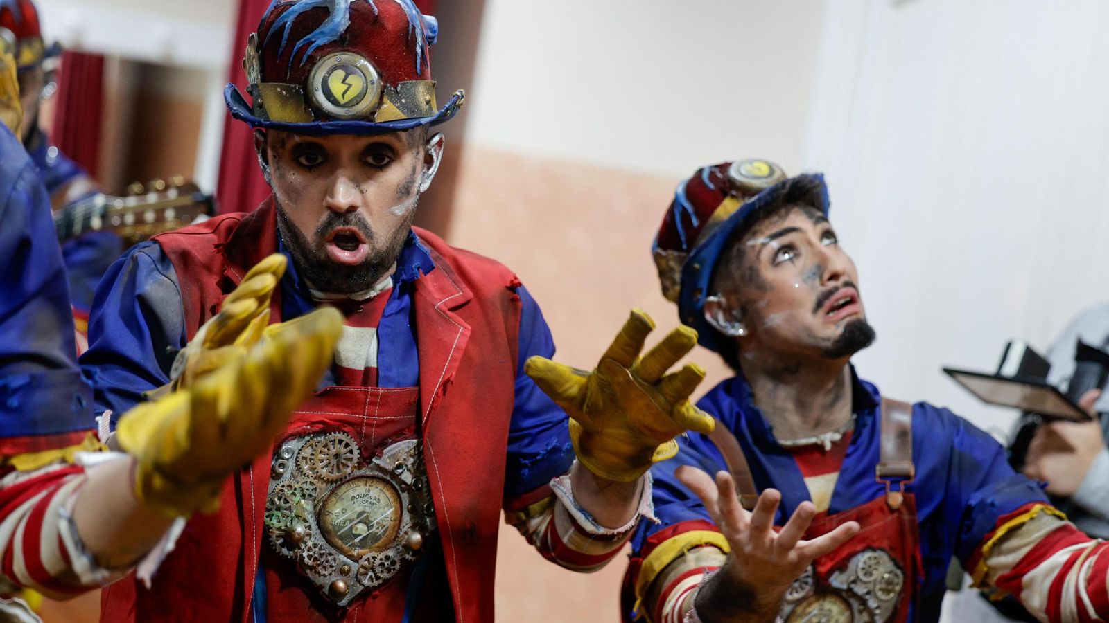 Búscate entre las mejores imágenes de la primera sesión de semifinales del COAC 2025