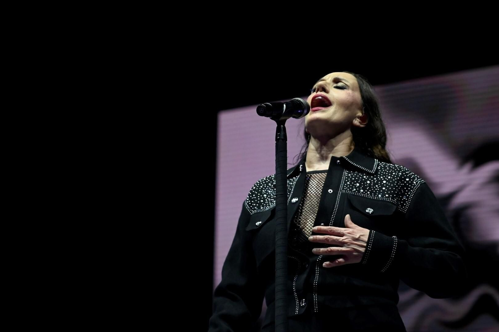 Las mejores imágenes del concierto de Luz Casal en Córdoba