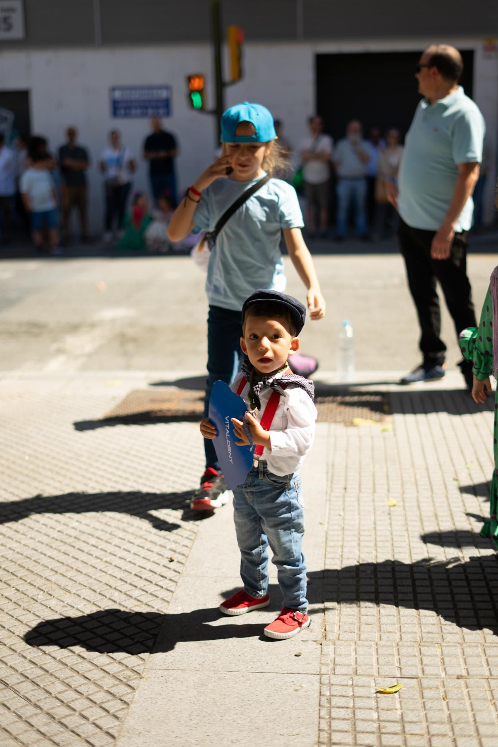 El Rocío 2025 | Búscate entre los carros y la caballería de la salida de la Hermandad de Huelva este jueves por las calles de la ciudad El Rocío 2025 | Búscate entre los carros y la caballería de la salida de la Hermandad de Huelva este jueves por las calles de la ciudad