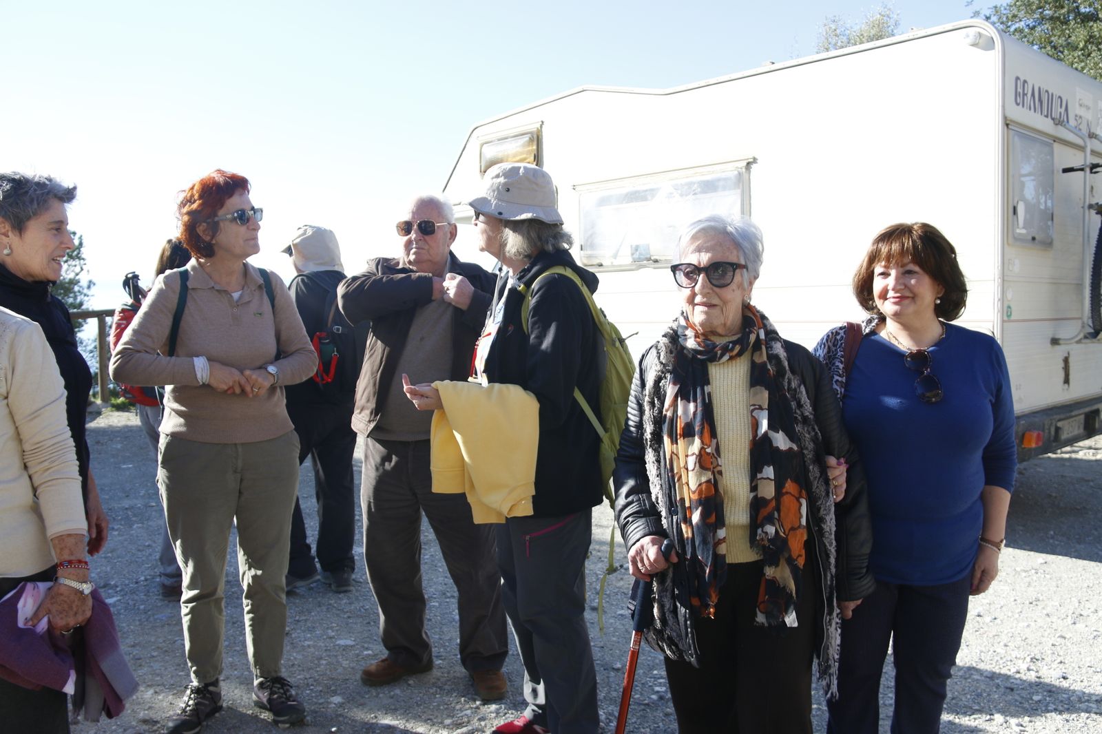 Cientos de personas participan en la marcha de la Desbandá